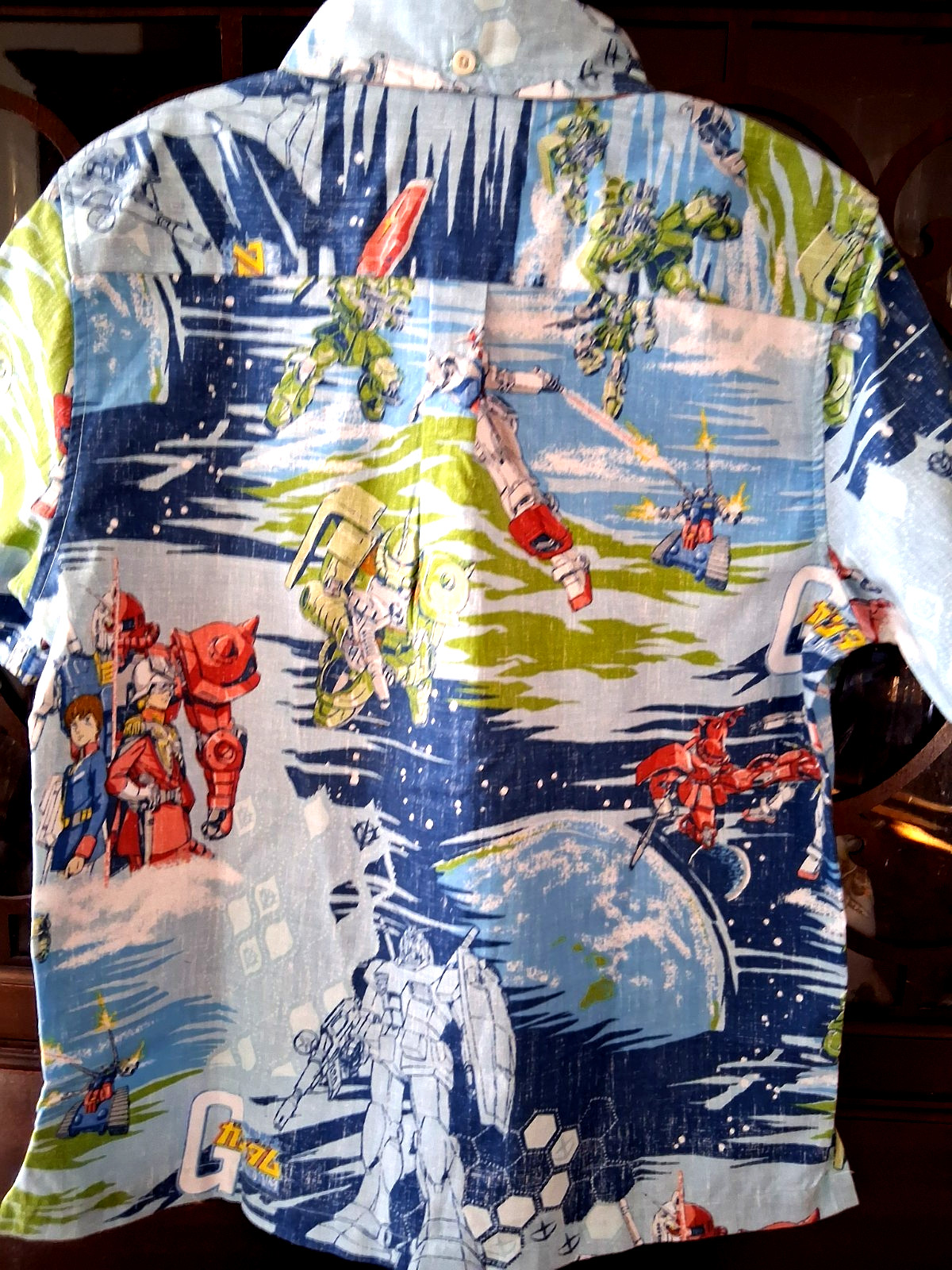 Reyn Spooner Boy's MOBILE SUIT "GUNDAM" Sky Full Button Front Shirt Sizes