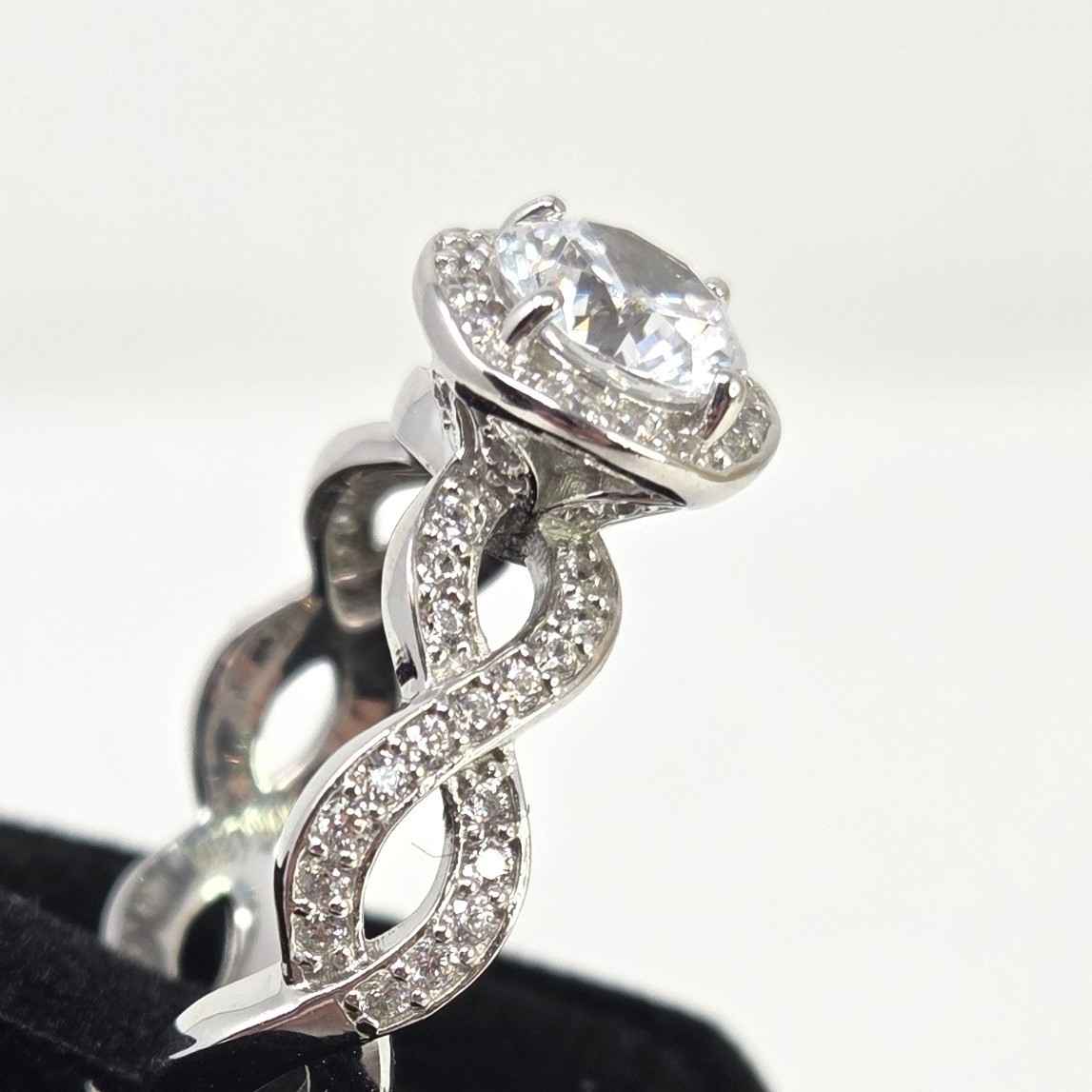 Sparkling Infinity Twist Engagement Ring Sz 8 925 Sterling Silver CZ