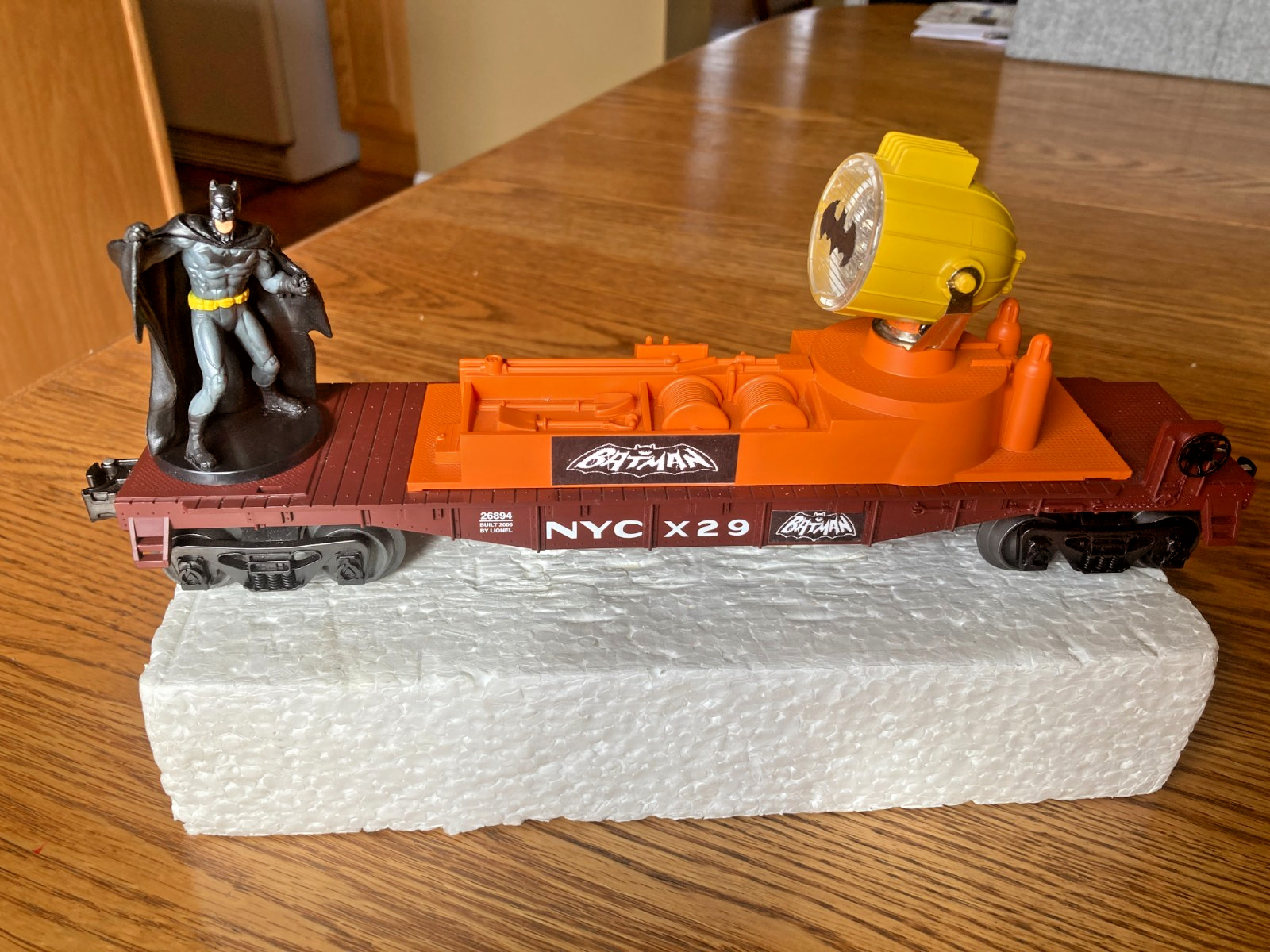 Lionel Customized SearchLight Car with Batman and Bat Signal