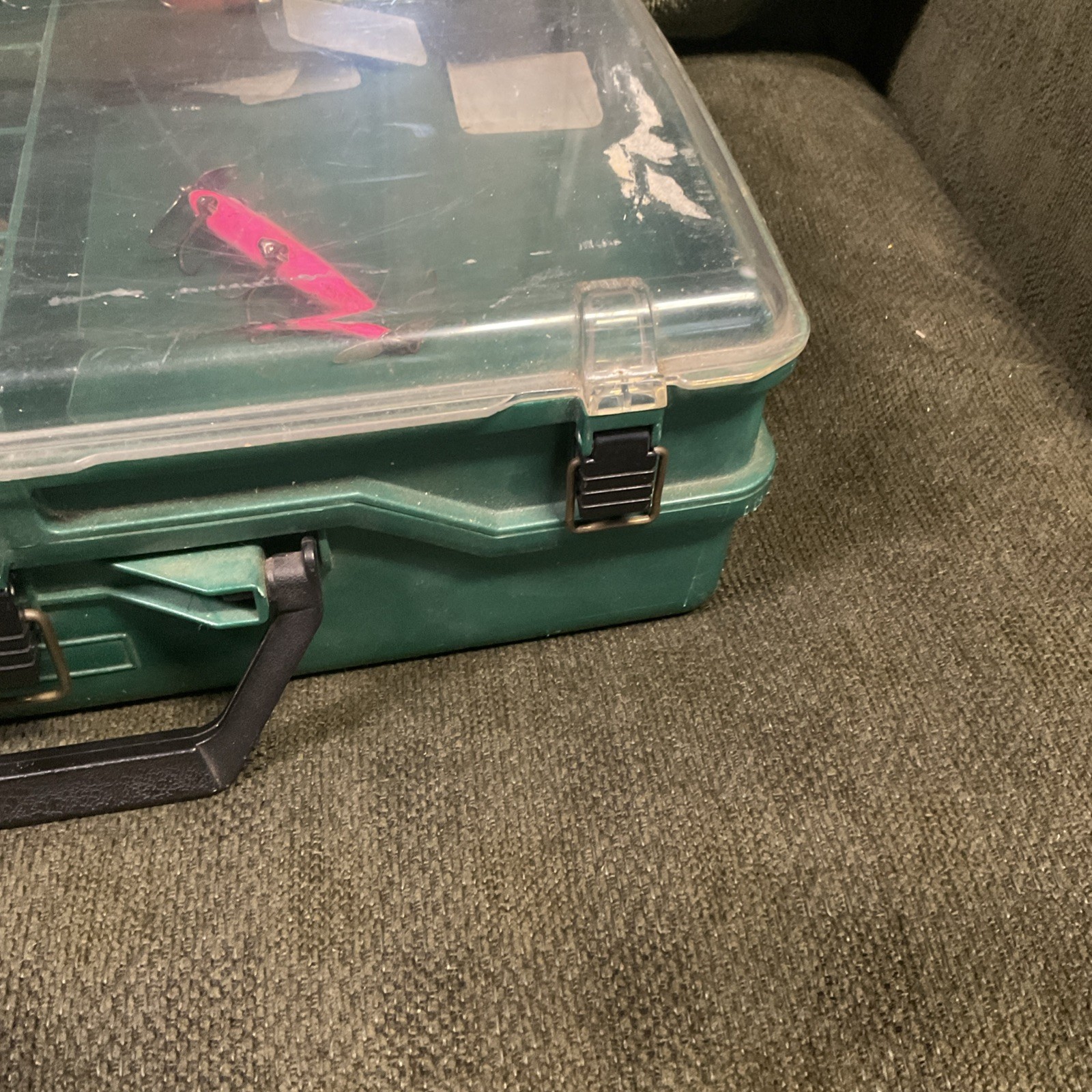 Vintage Plano Tacklebox "Boatbox" 2 Levels Green 39 Lures Inside