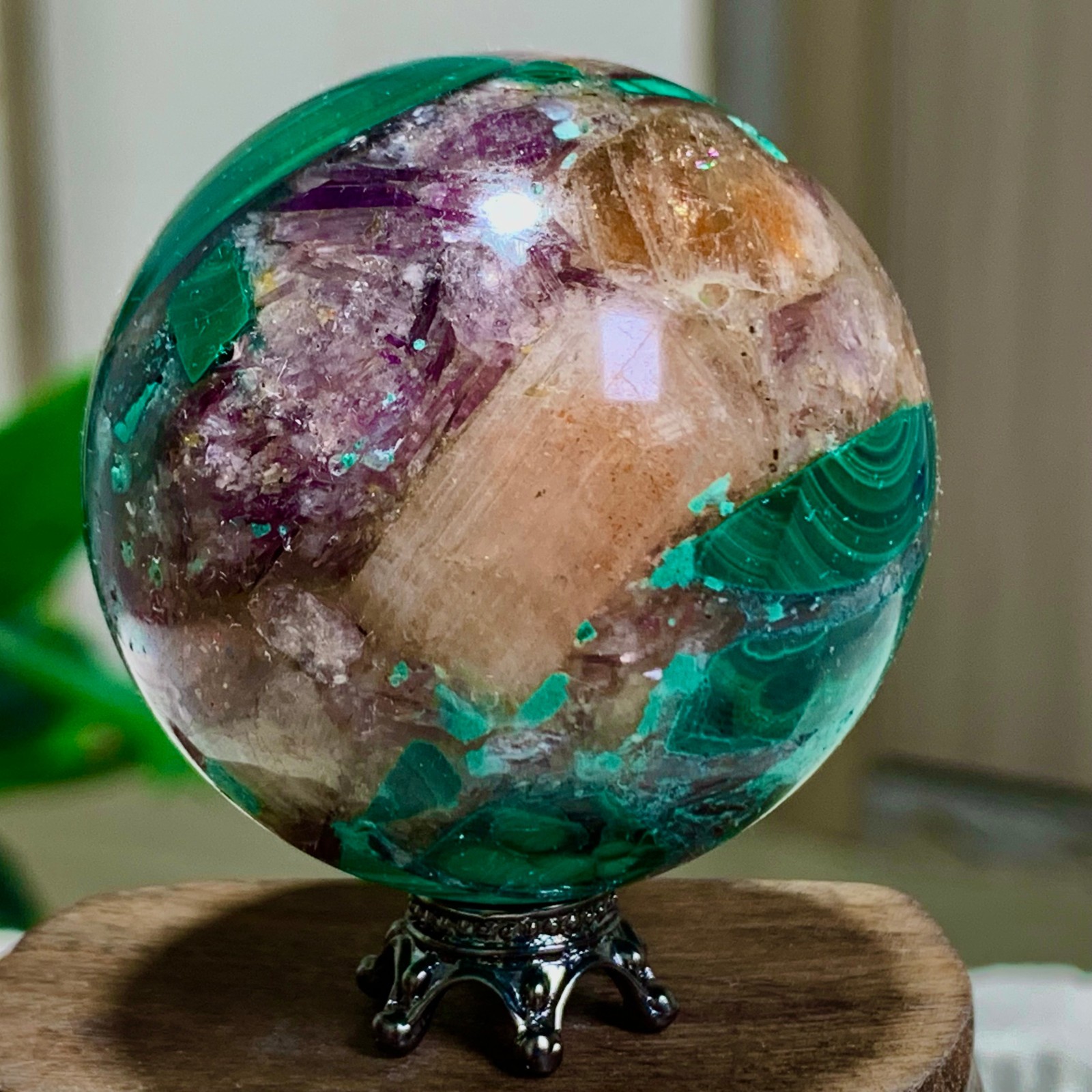 125G Newly discovered rare malachite purple mica symbiotic sphere restoration