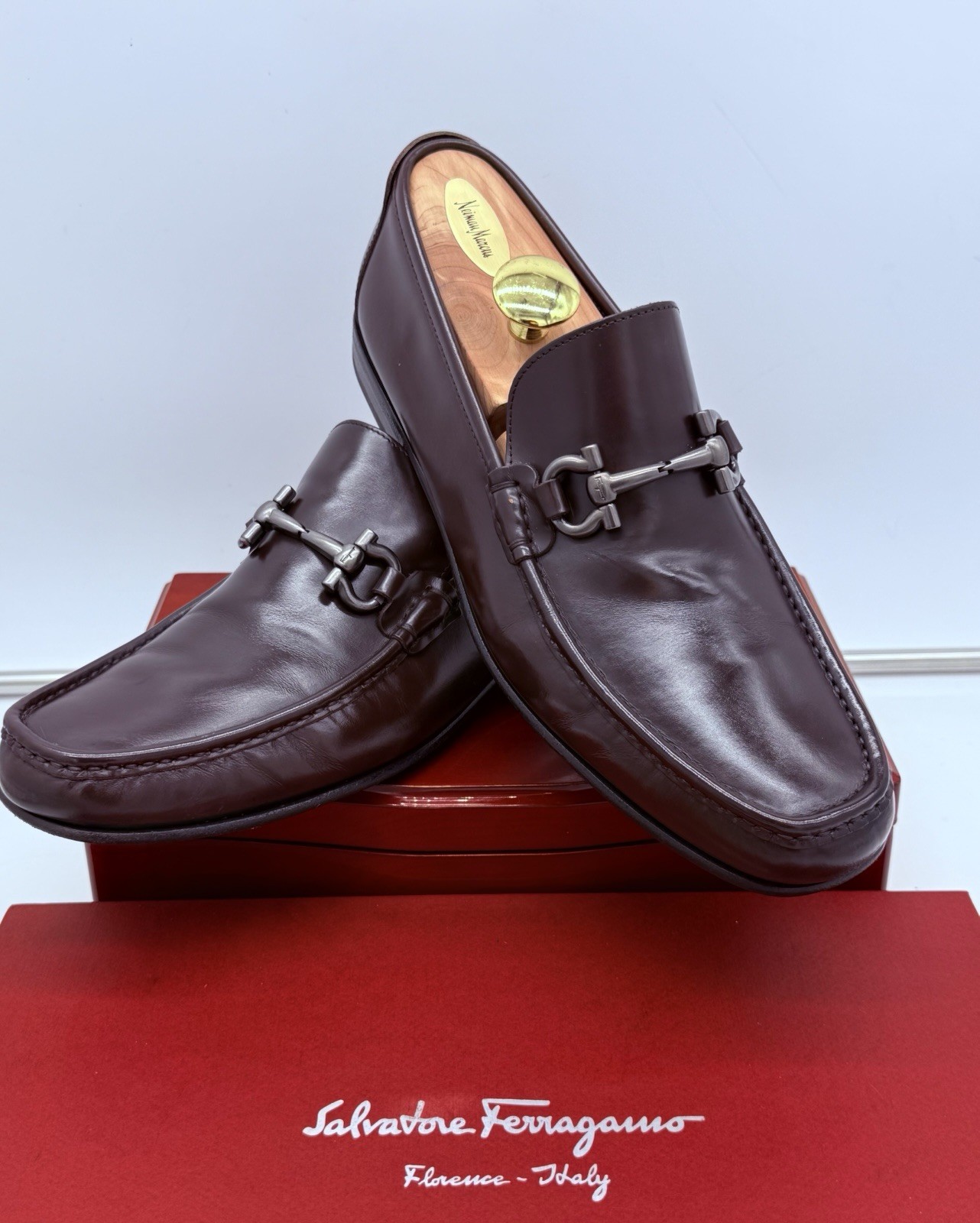 Ferragamo Mens Brown Loafers 9.5 Wide Gancini Horse Bit Leather Luxe Shoes