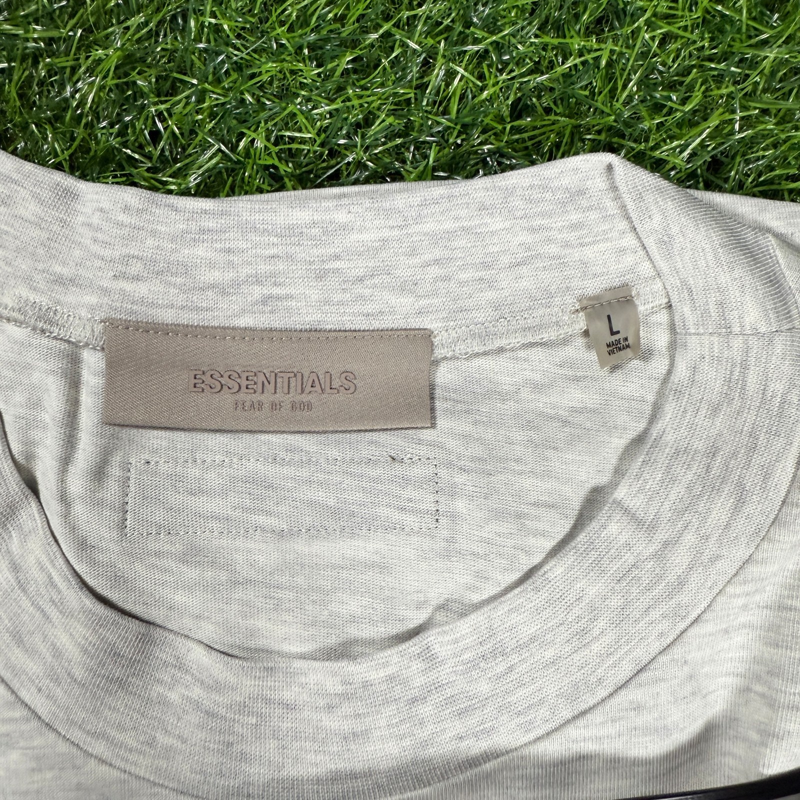 Fear of God Essentials T-Shirt SS22 Light Oatmeal - 100% Authentic (XS-XL)