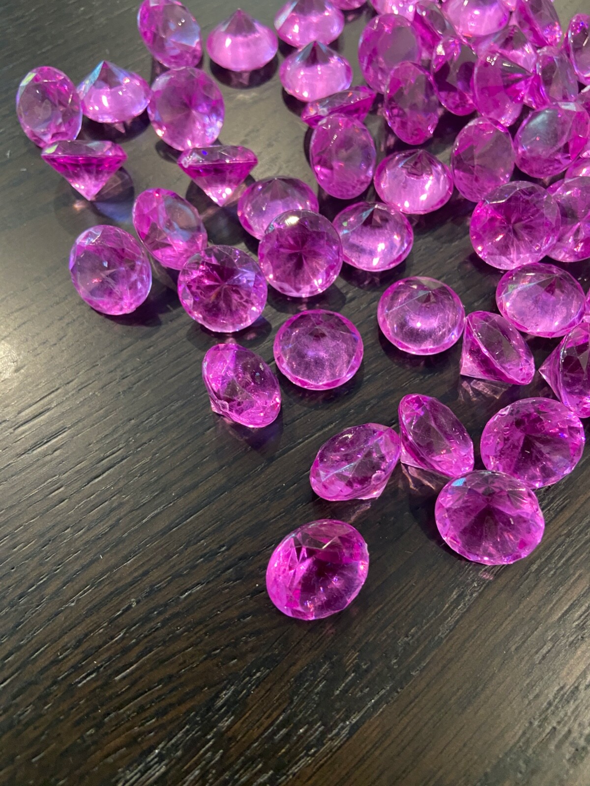 FUCHSIA 20MM ACRYLIC Plastic DIAMOND Shape Gems Choose Amount