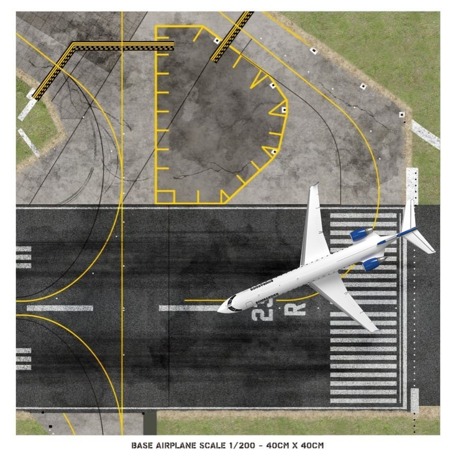Deluxe 1/200 Scale Runway Base with Taxiway