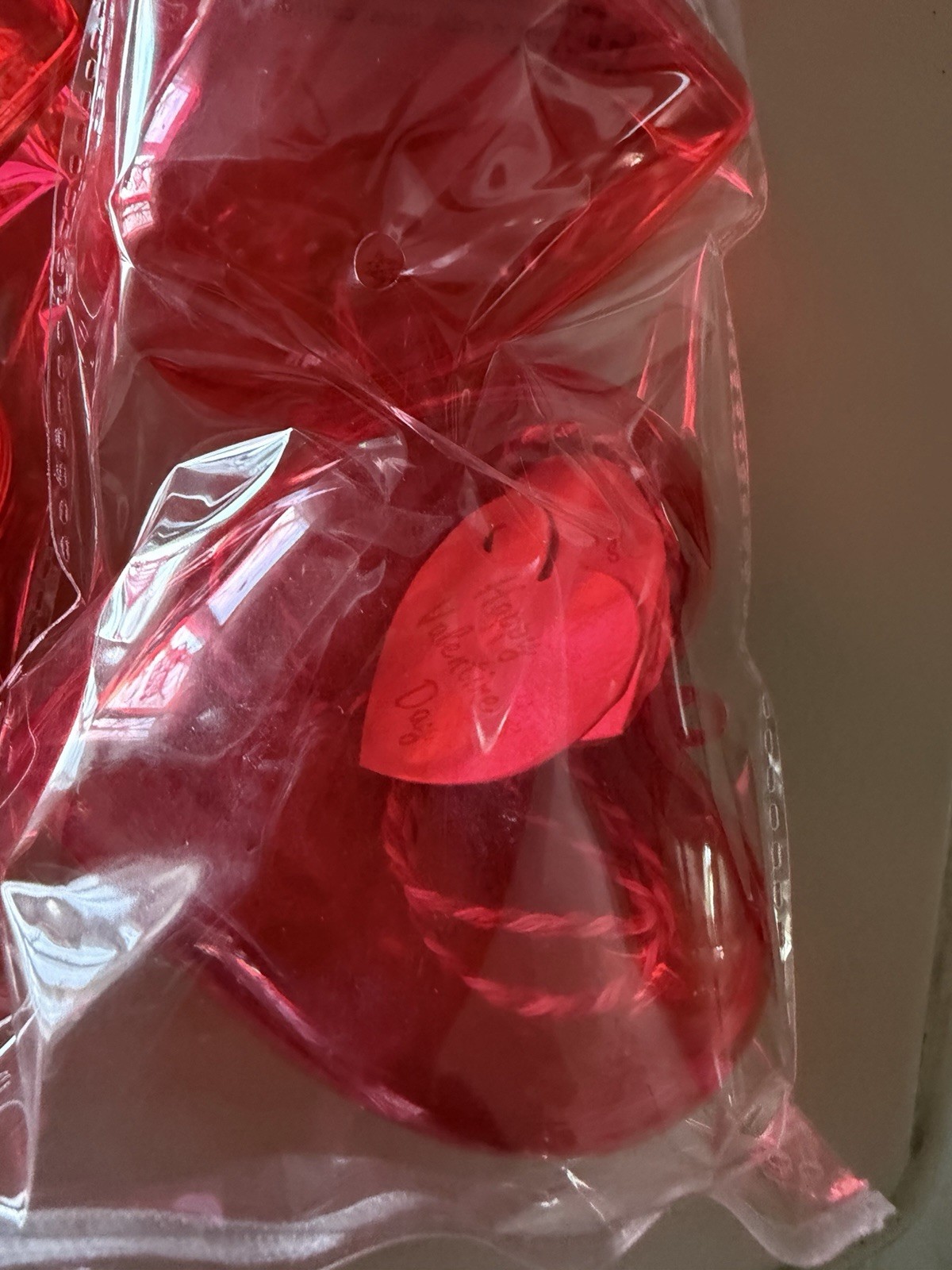 Heart Shaped Clear Red Plastic Containers w/tags 4 Pcs Party Supplies New