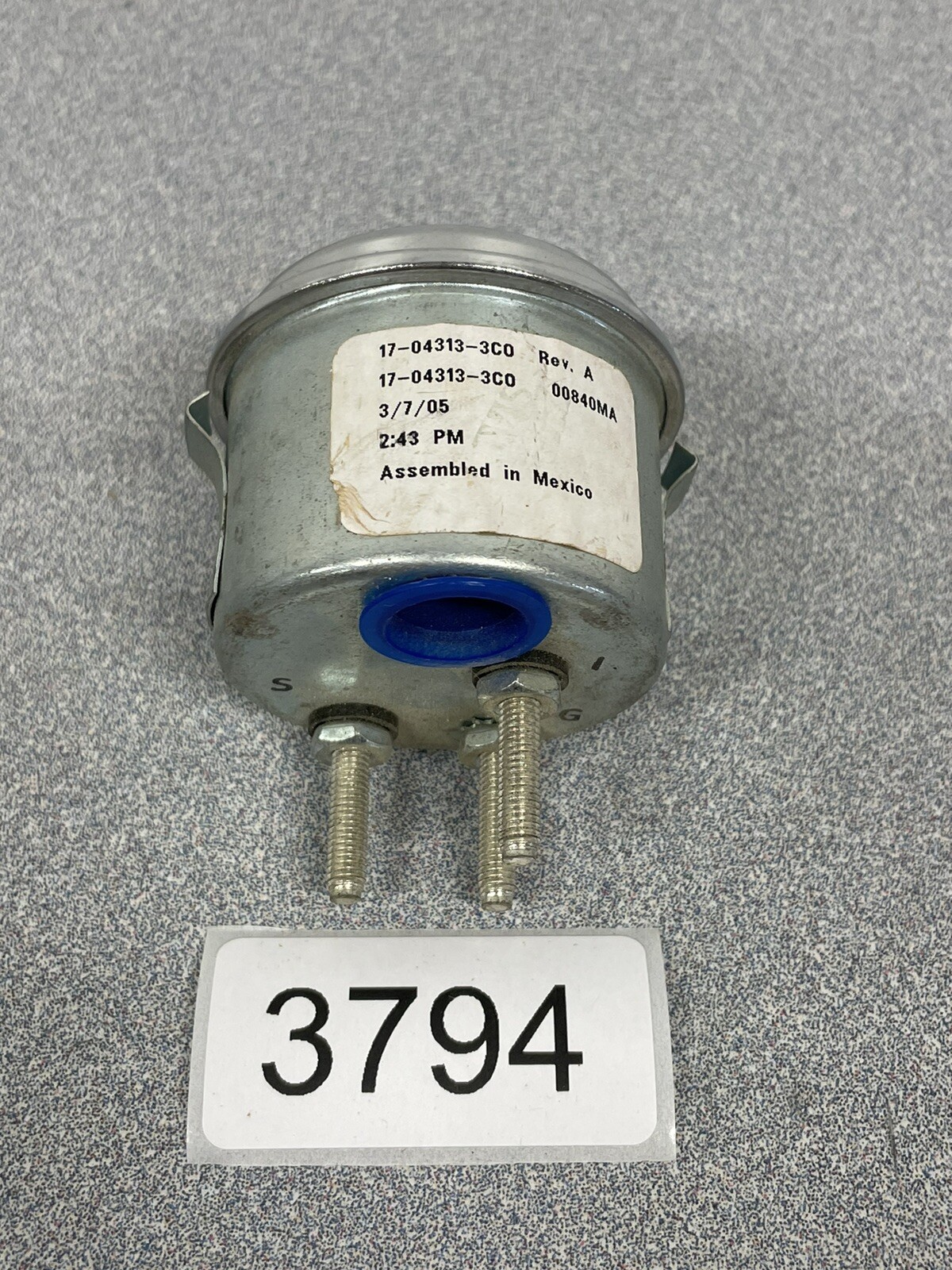 NOS Peterbilt 17-04313-3C0 Engine Oil Temperature Gauge New