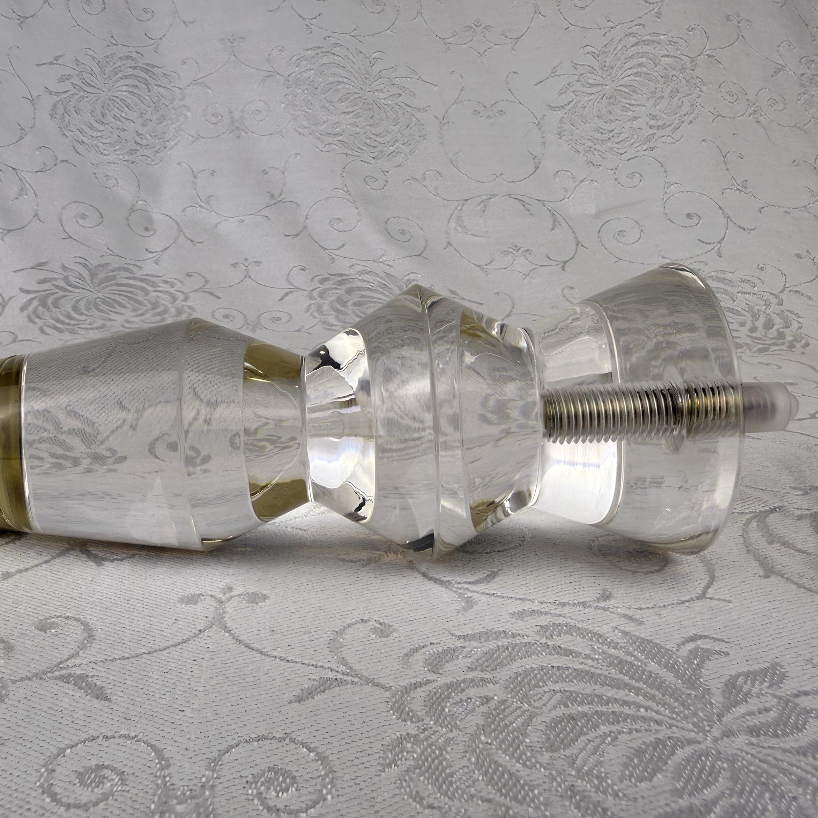 Jerever Acrylic Funiture Legs Lot Of Four (4) Legs With Mounting Hardware **READ