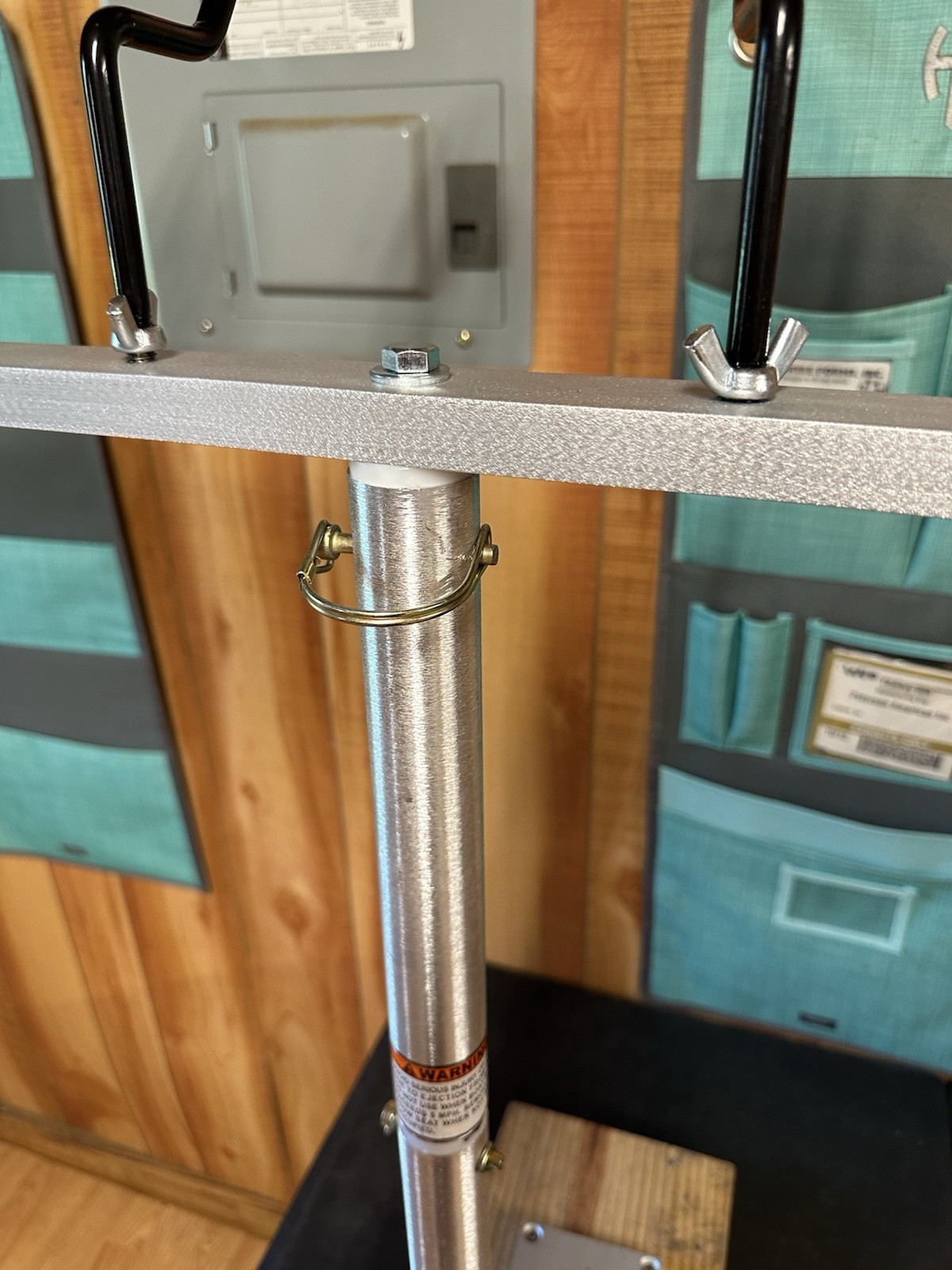 36 “ Heavy Duty T Bar With 22 “Post and 6 45 Degree Holders & 3/4 Drop In Post*