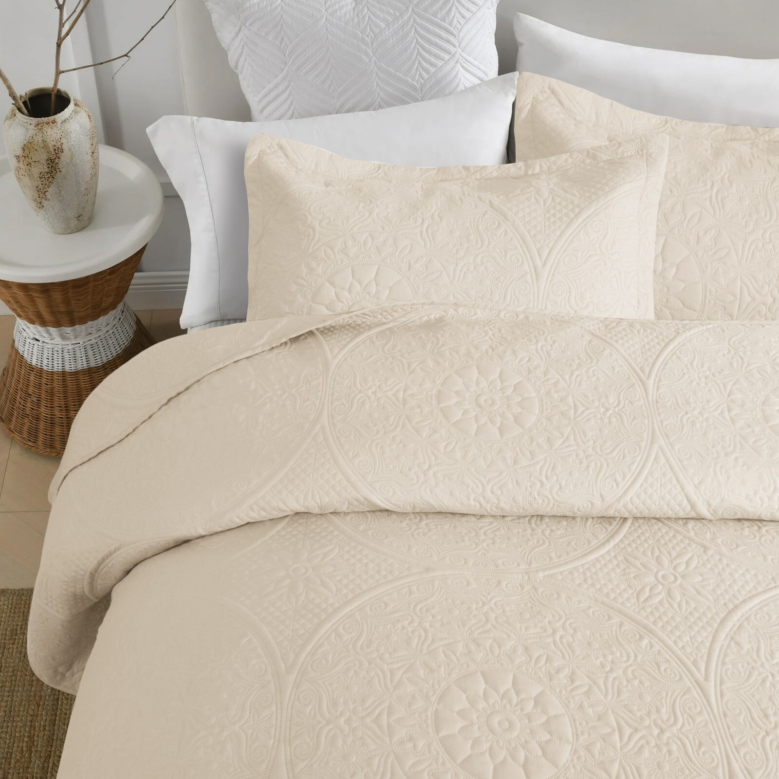 Ultra Soft Quilt Bedspread Set Reversible Coverlet Bedding Throw Twin Queen King