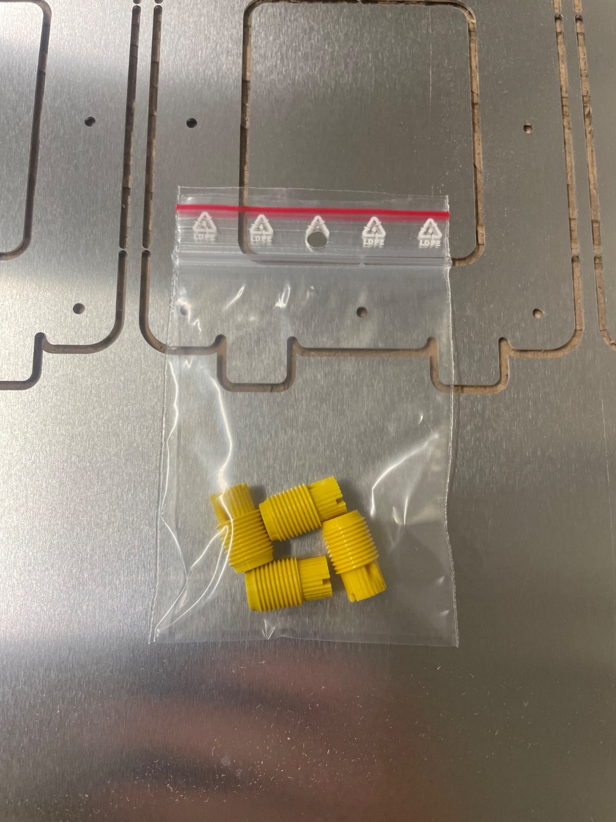 ✈️ Cessna Style Brake Master Cylinder Filler Plug/Vent -Pack of 4- PN:SVK0541139