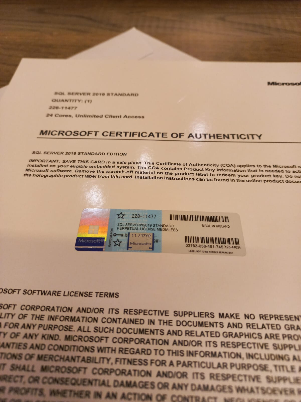 Microsoft SQL Server 2019 Standard 24 Core License unlimited User CALs 228-11477