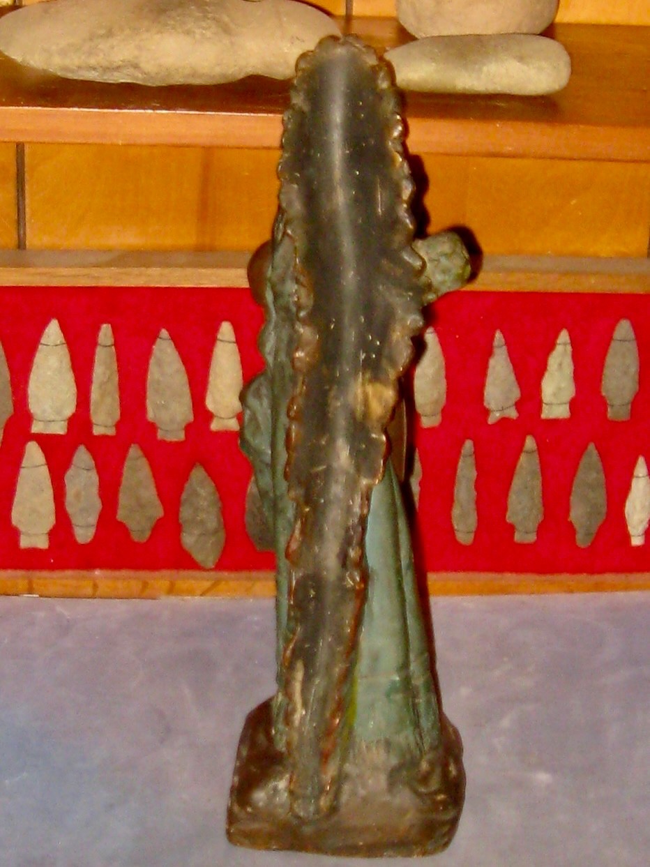 ANTIQUE INDIAN CHIEF CHALK WARE CIGAR STORE TYPE NATIVE AMERICAN REAL NICE