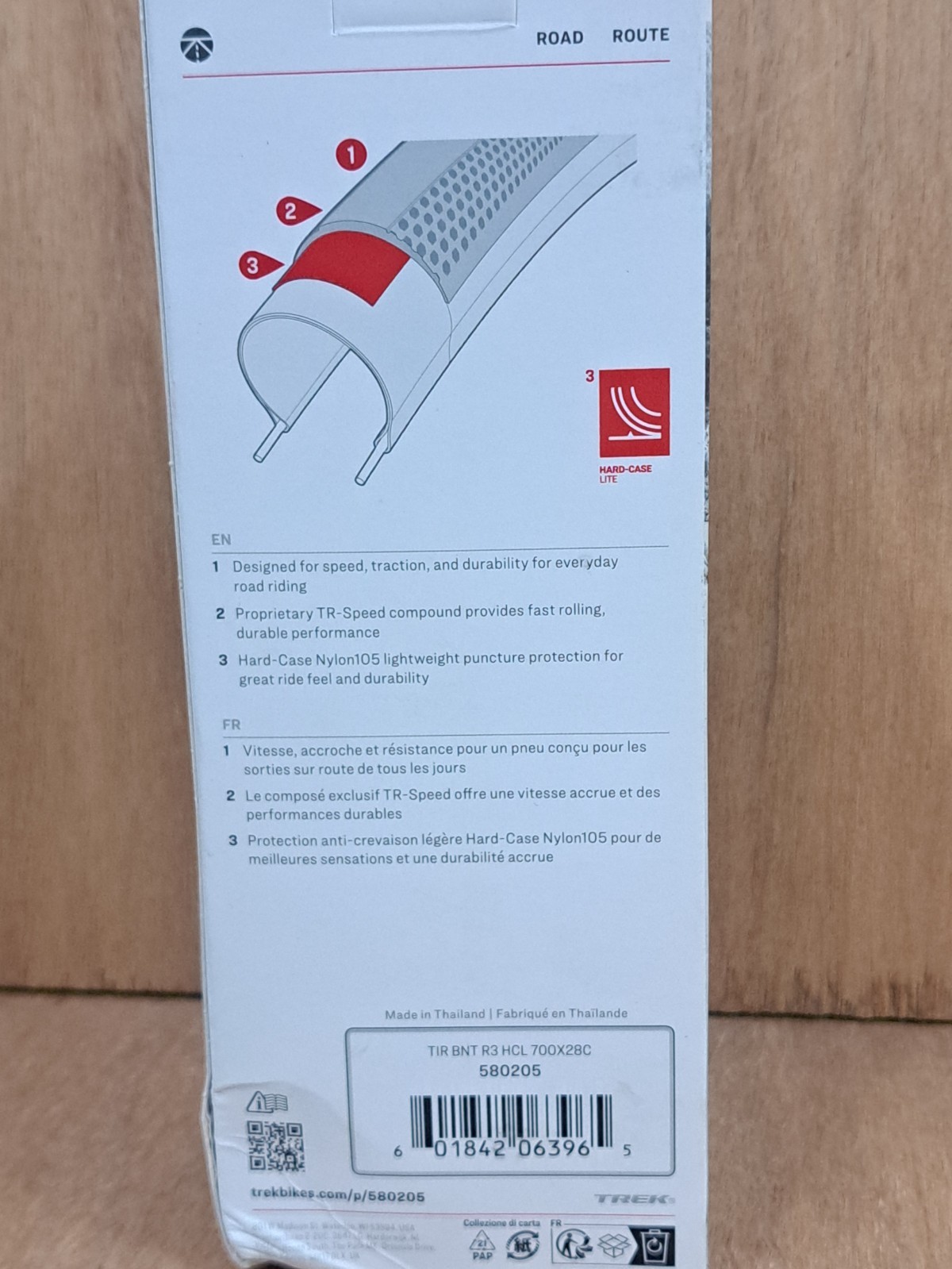 New Bontrager R3 Road Tire / 700 x 28c / TR / 225g / 120 TPI