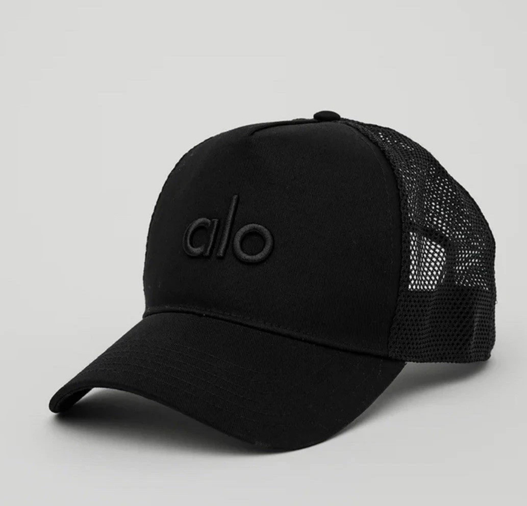 ALO Yoga Black Trucker Hat Athetic & Casual Wear