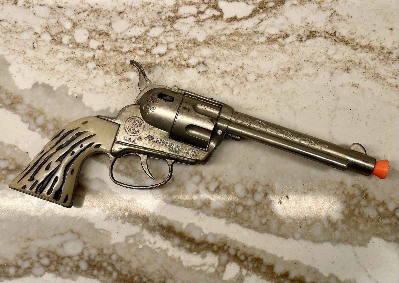 1960s VTG Mattel Fanner 50 Toy Cap Replica Gun Used Leather Holster MADE IN USA