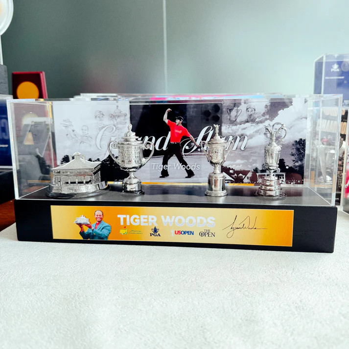 Tiger Woods Golf Grand Slam Trophy 4 Metal Replica 8cm Trophy With Display Case
