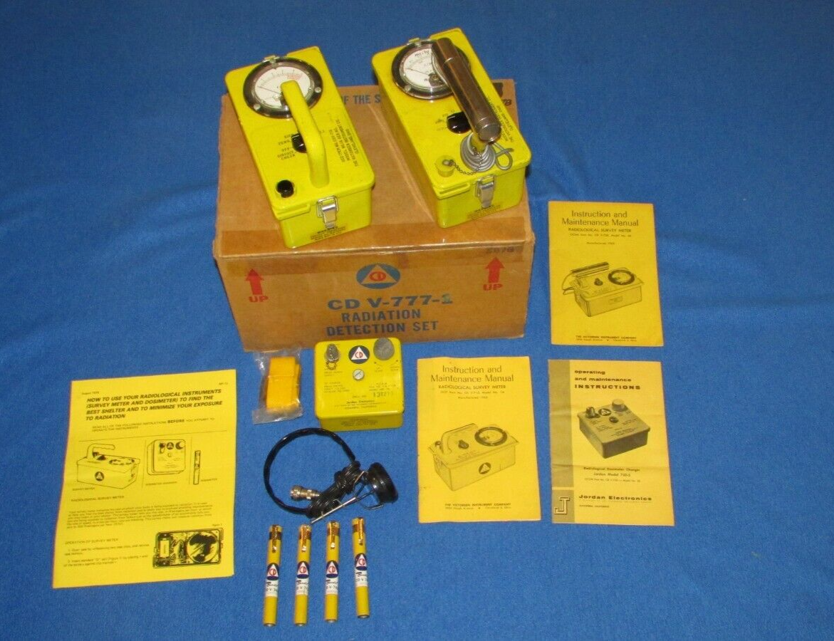RETROFIT! TESTED! Geiger Counter CD V-777-1 Radiation Detection Set Cold War