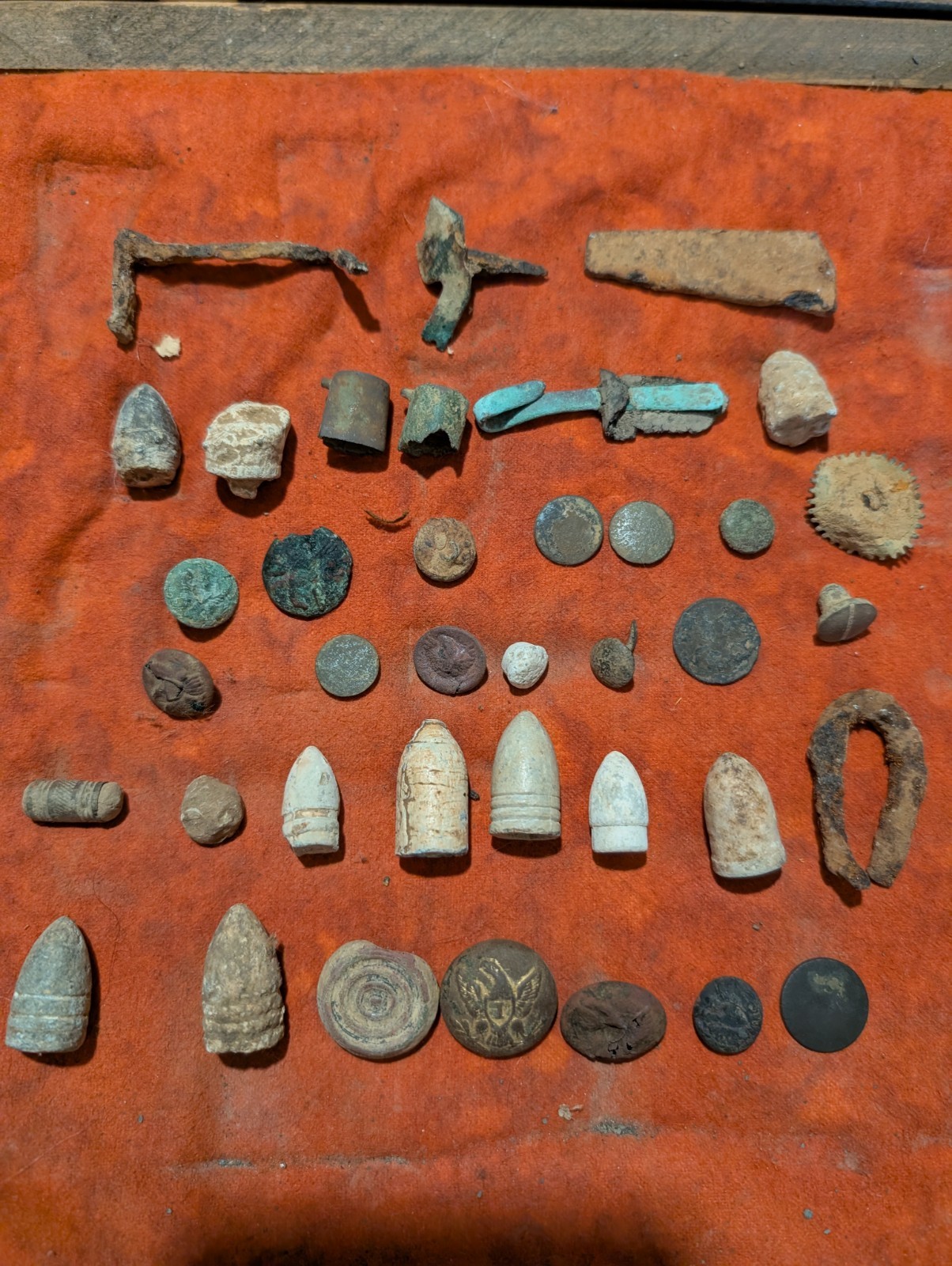 Civil War Bullets,  Assorted Relics Eagle I Buttons Flat Buttons Waterloo Al