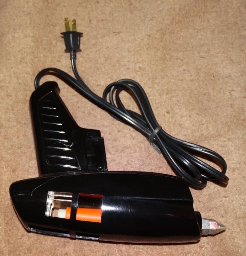Bostich THERMOGRIP Model #207 160 watt Hot Melt Glue Gun Like Nu in case VGWC