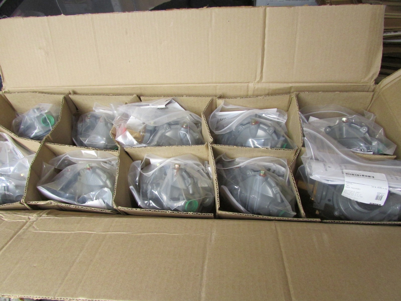 Emerson-Fisher 2-Stage LP Gas Propane Regulator Valves 550K BTU FPOL x 1/2" NPT