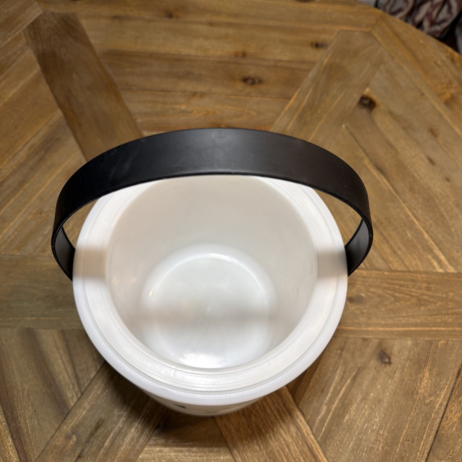 DJ Marshmello LED Light Up White Halloween Treat Bucket