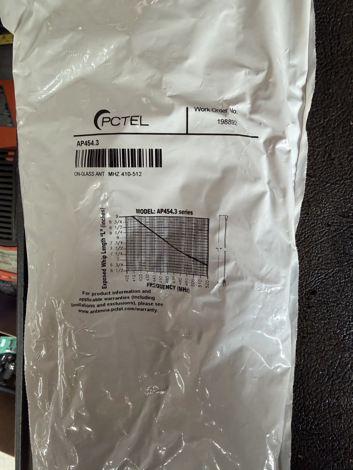 PCTEL 454.3 410-512MHZ On Glass UHF TWO WAY RADIO ANTENNA