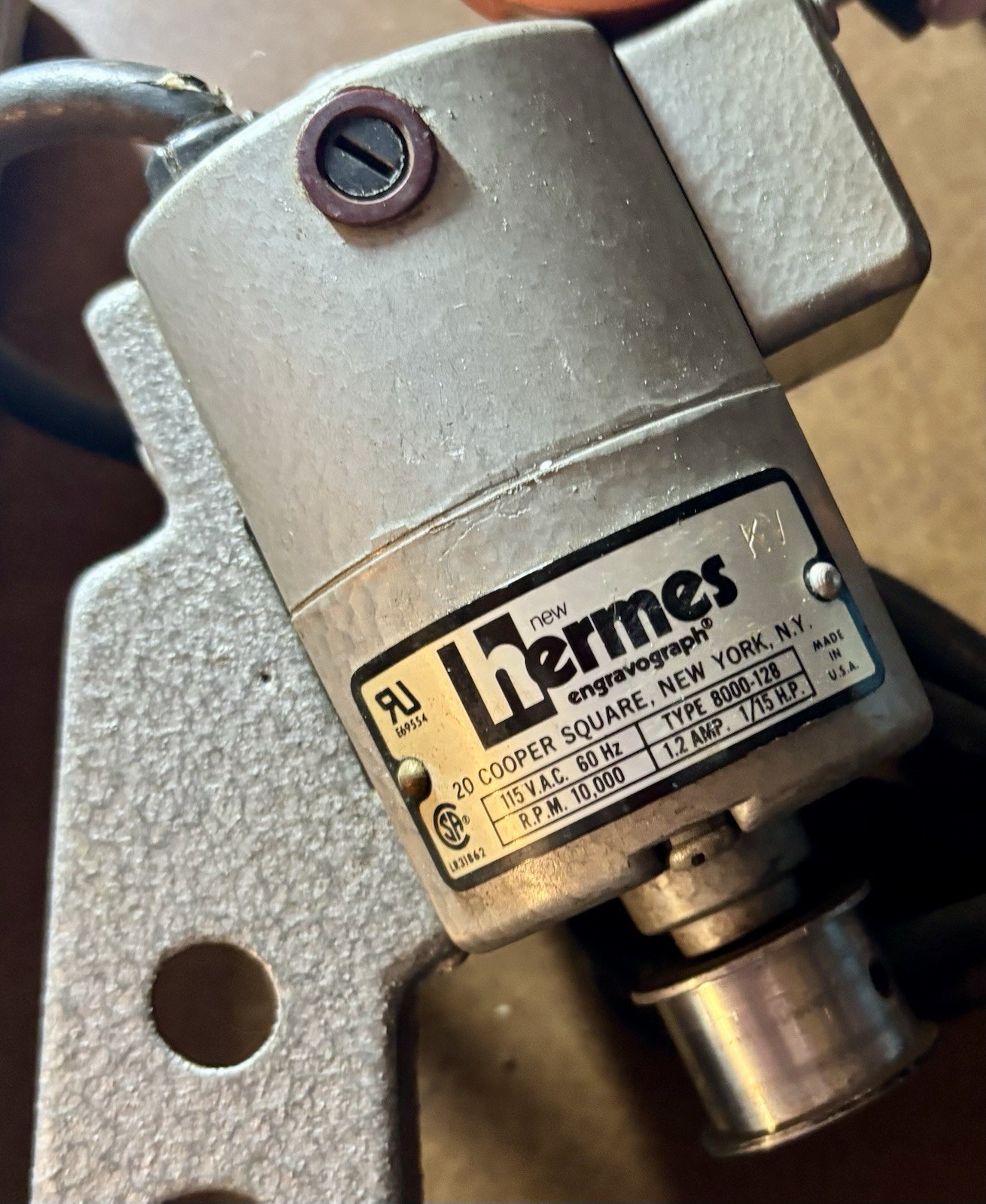 New Hermes MV718159 Engraving Machine has running motor