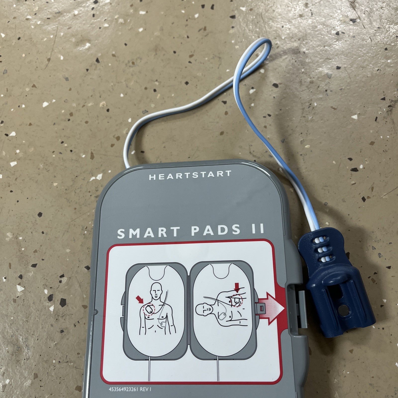 Philips HEARTSTART FRx FR2, FR2+ FR3 SMART PADS II 989803139261 Exp 4/1/27