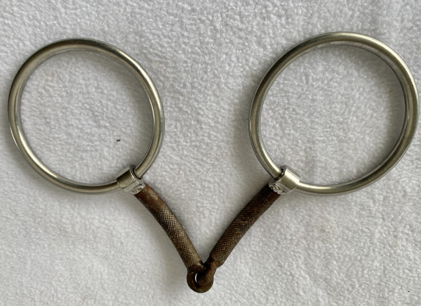 H.M. WELLS Handmade 5-1/4" Rasp/Washboard Curved SWEET IRON Snaffle Bit~QUALITY