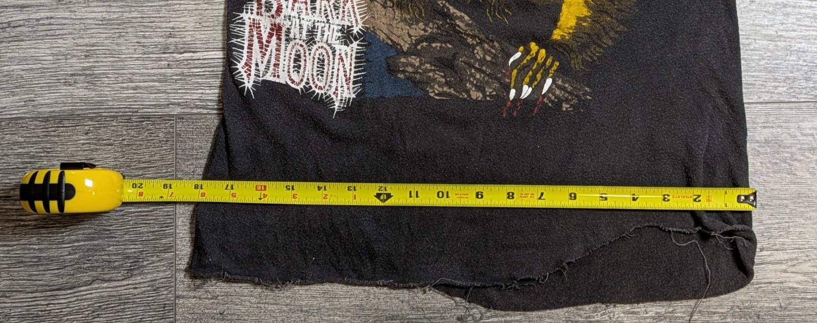 Ozzy Osbourne Bark At The Moon Concert Tee shirt 1984 Motley Crue Vintage