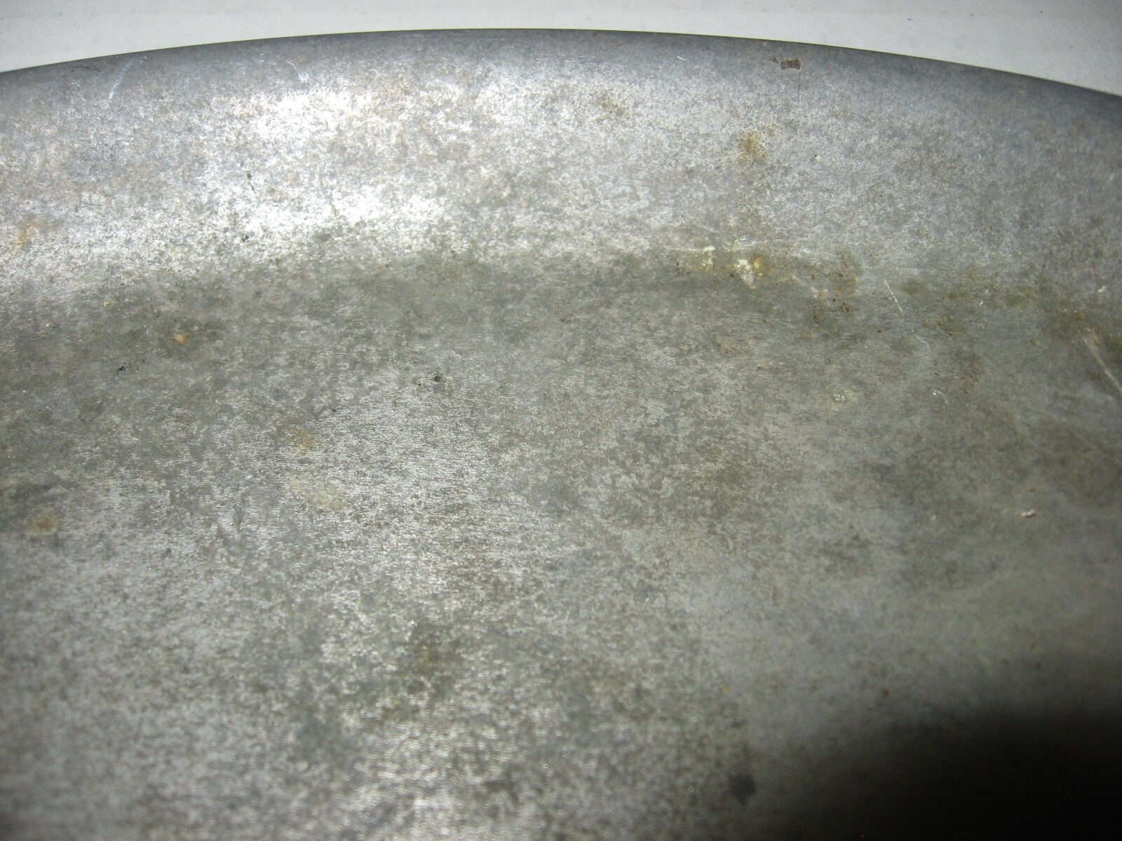 Vintage Albert Pick Co. Inc. Siz-L-Hot #8004 Smalll Metal Platter Prop