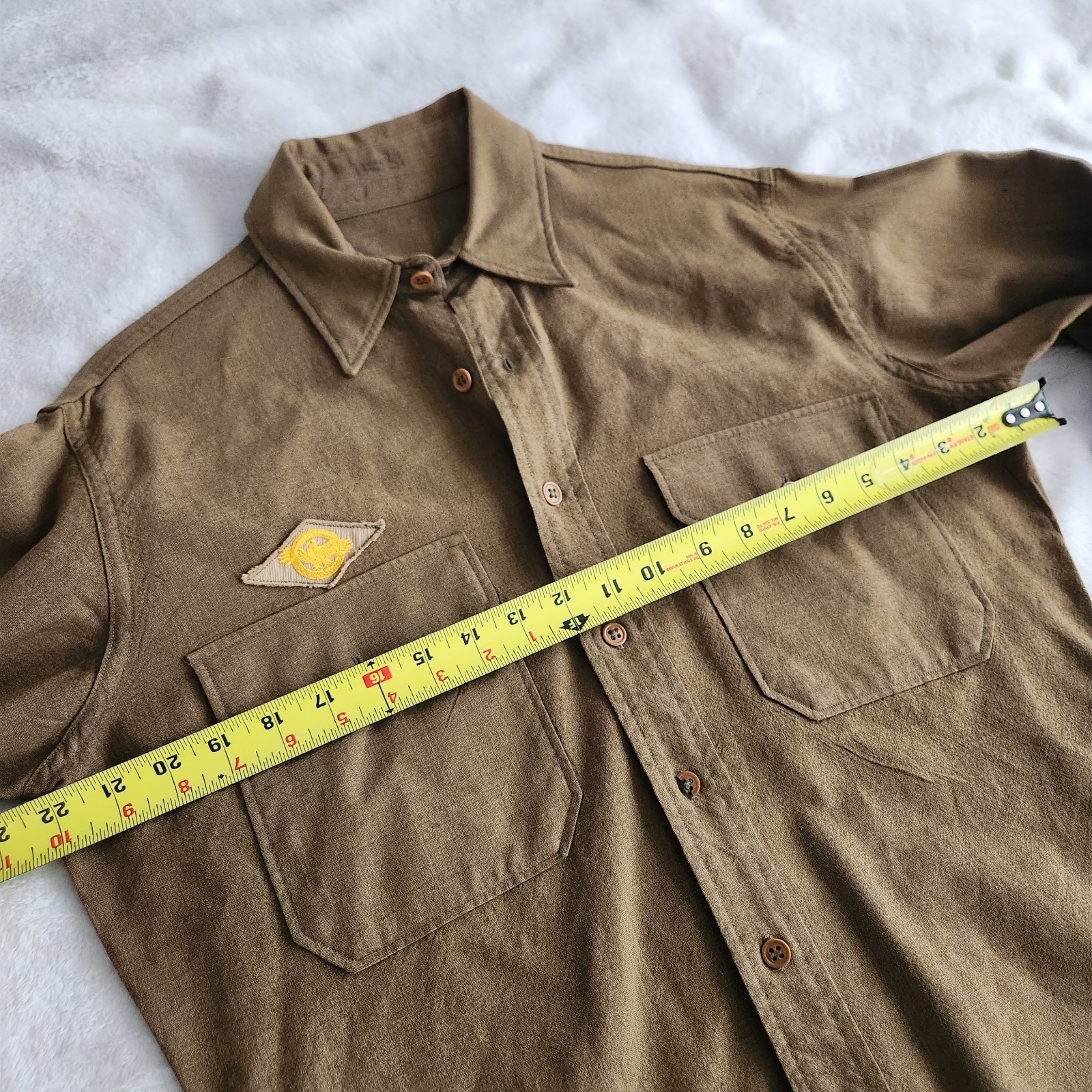 True Vintage WWII 1940’s U.S. Army Wool Officers Shirt Mens Large w/ Patch
