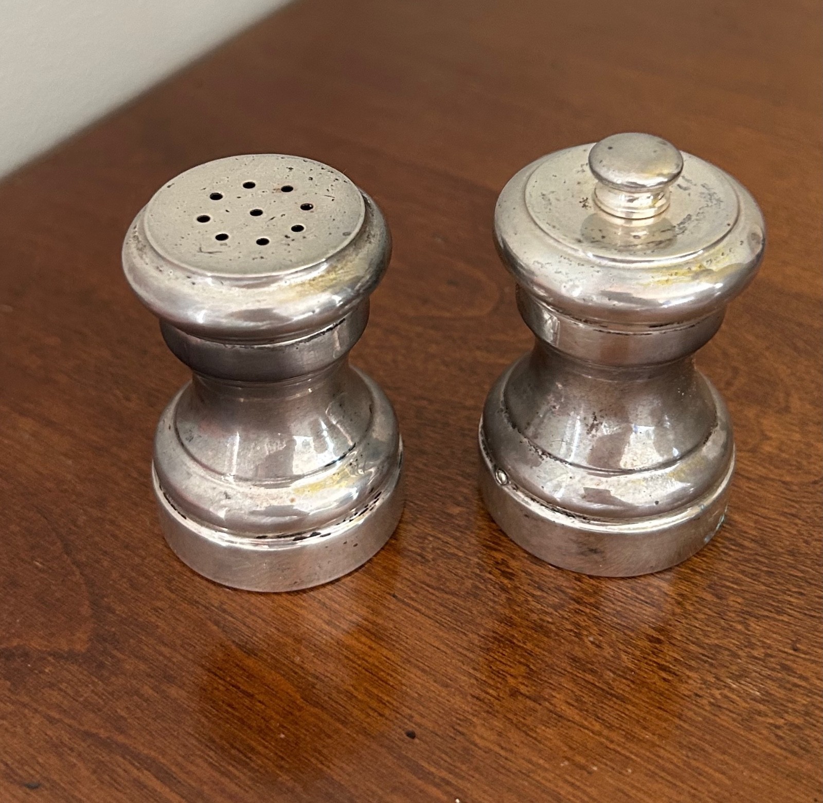Vtg REVERE SILVERSMITHS STERLING SILVER SALT & PEPPER SHAKERS J.E. Caldwell Co 2