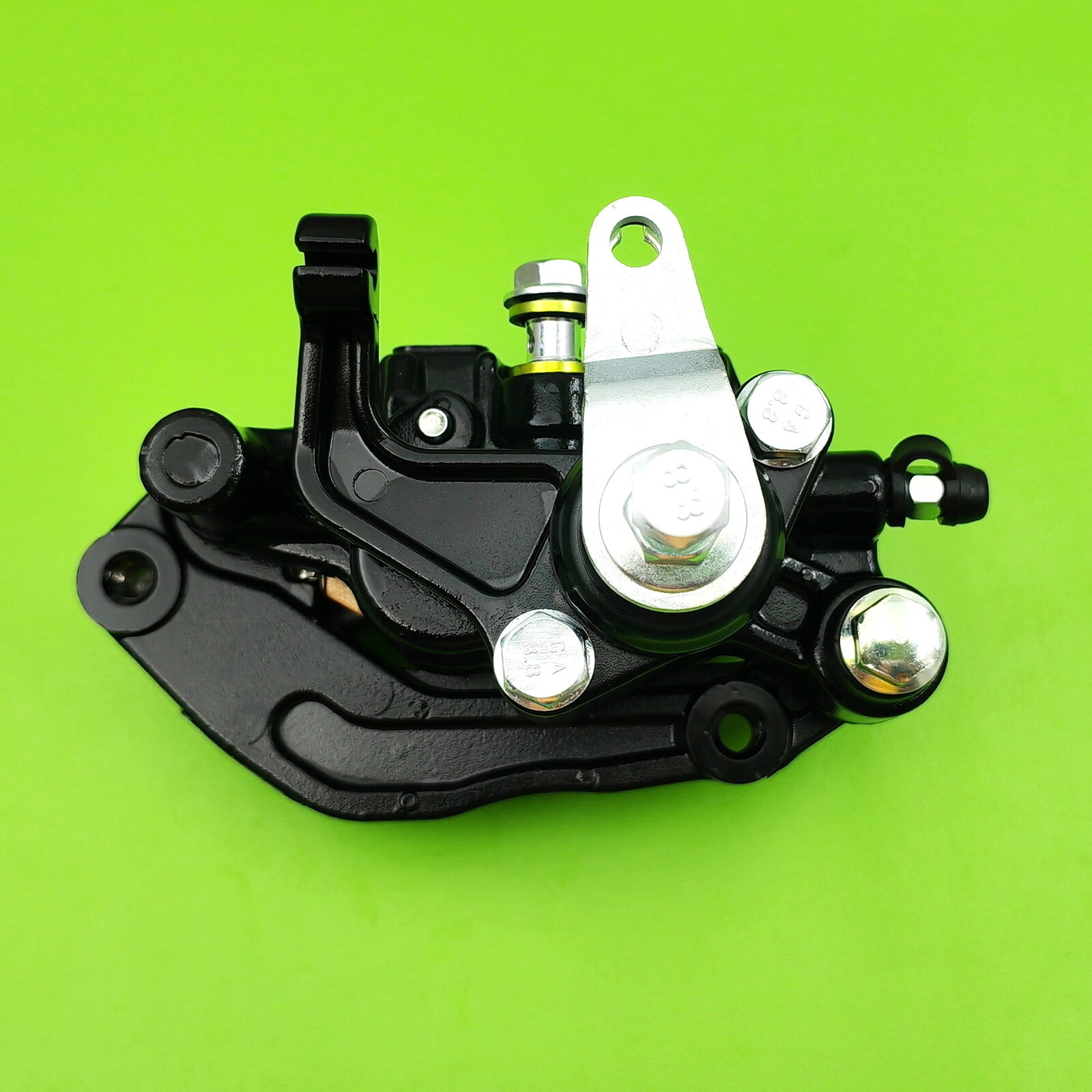 New Rear Brake Caliper W/Pads for Honda TRX250R FourTrax 250 1986 1987 1988 1989