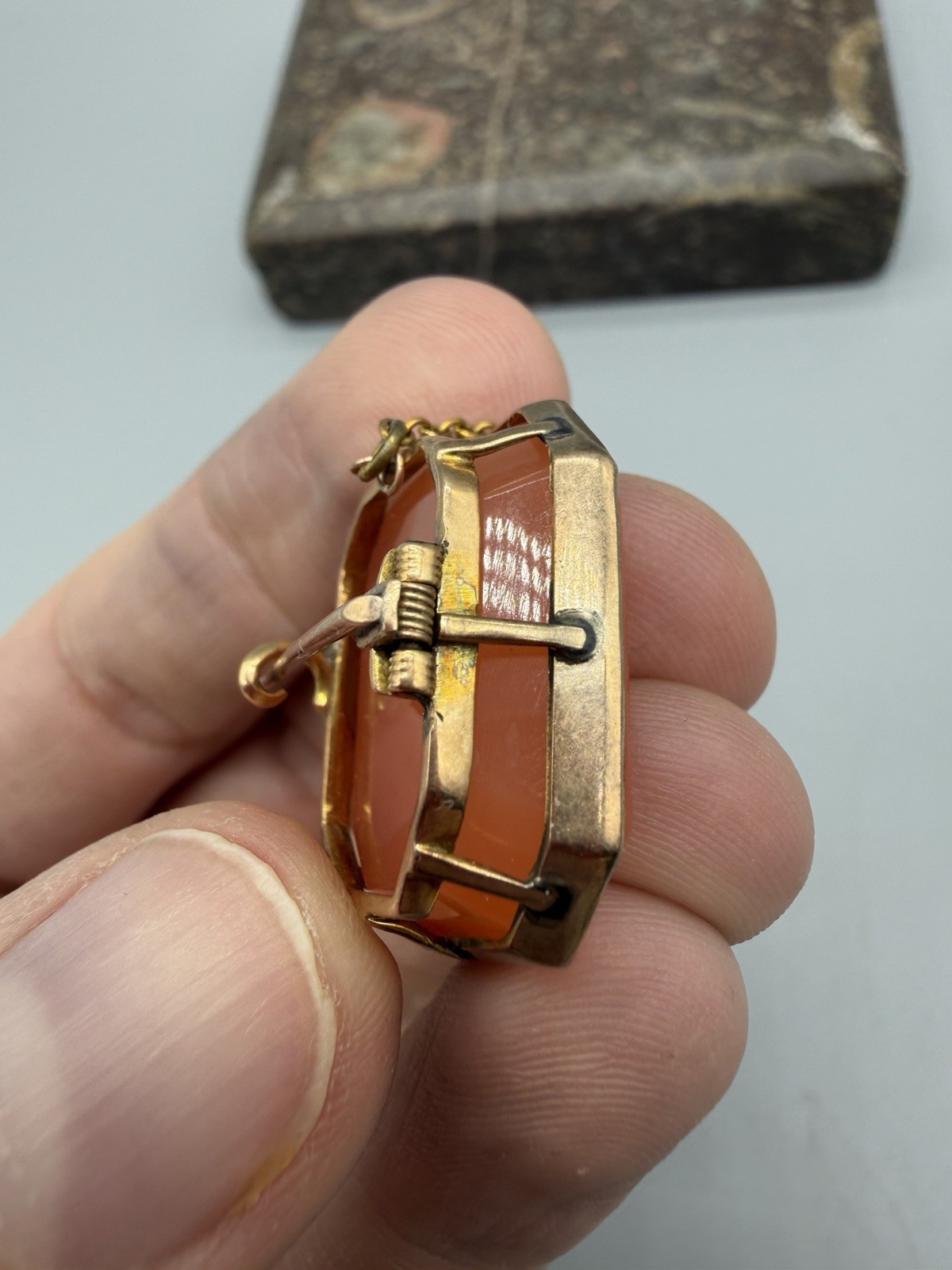 Antique Victorian 15k Gold Mounted Carnelian Seal Fob with Family Crest