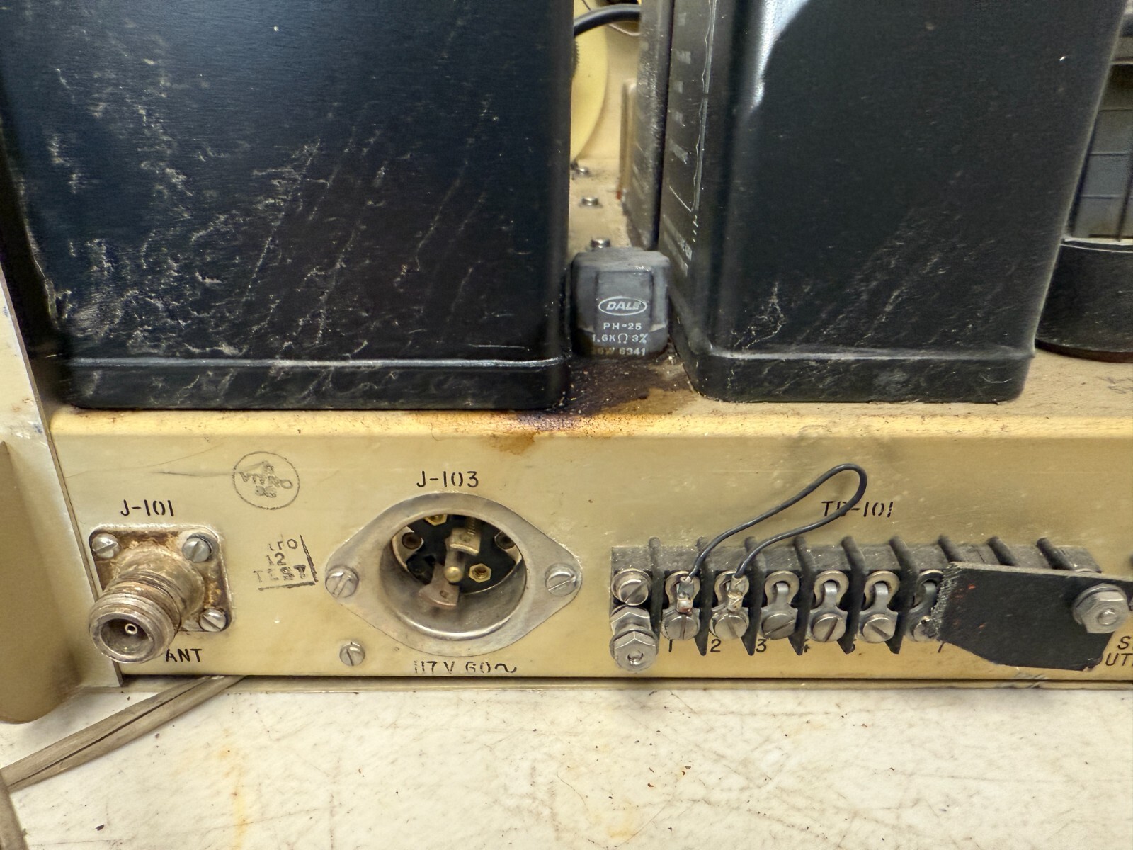 Nems Clarke 1670 Series Tube Receiver | Cold War Military Radio Special Purpose