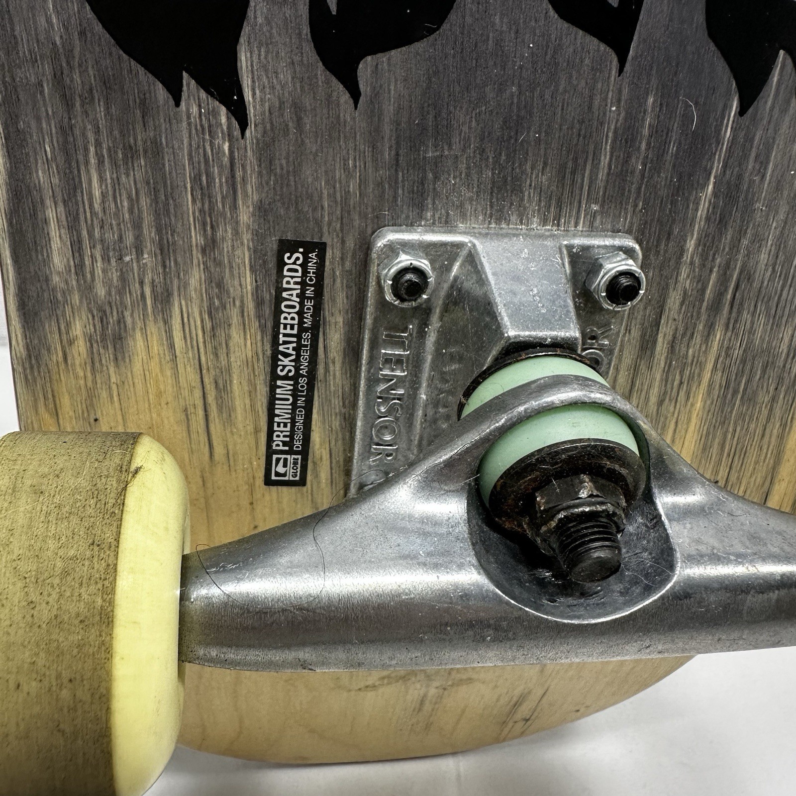 Globe Premium Maple Skateboard 7.5" x 31” 53 mm Ricta Sparx 99a Tensor Trucks