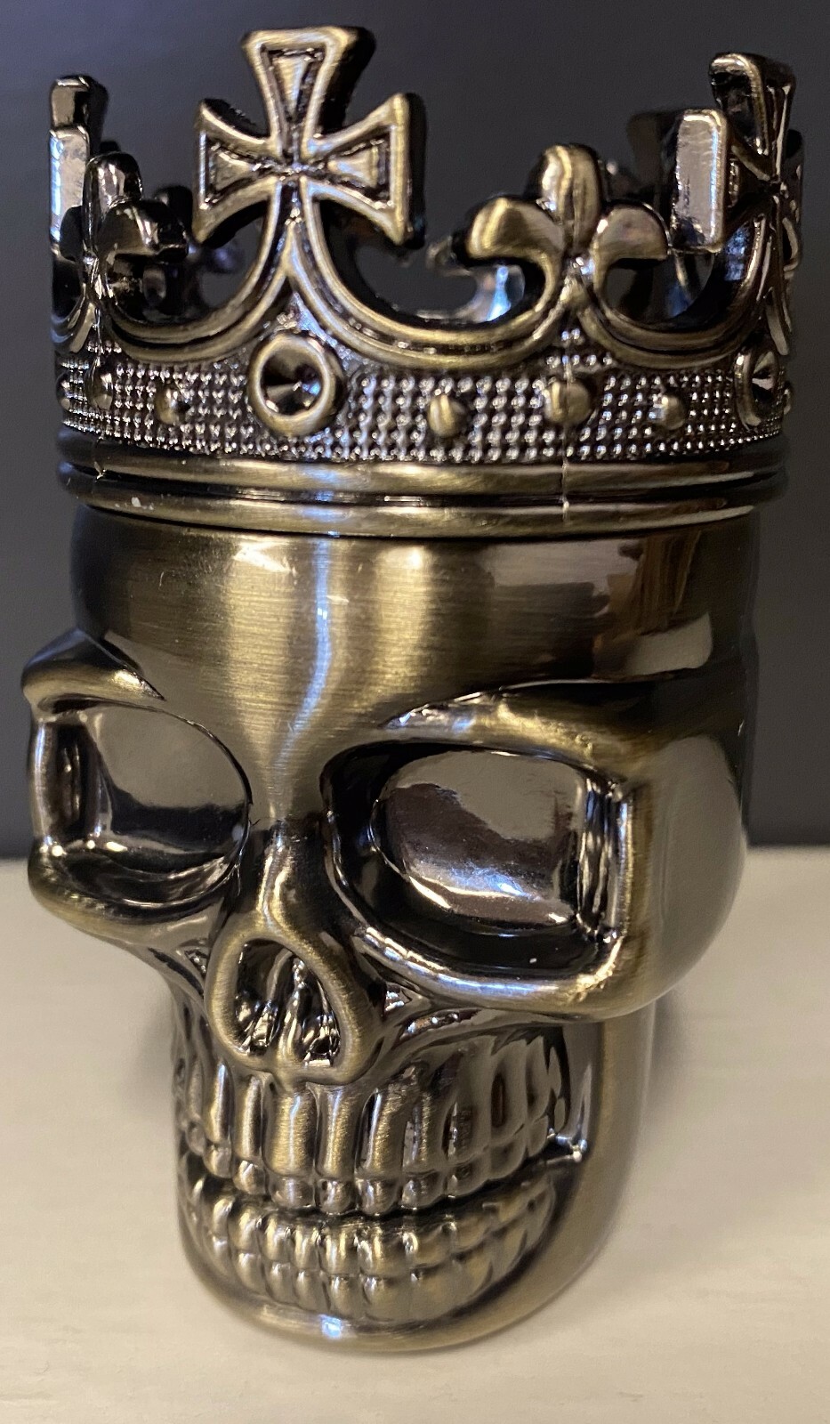 3 Piece Skull Metal Alloy Tobacco Spice Grinder Crusher USA Seller W/ Gift Box