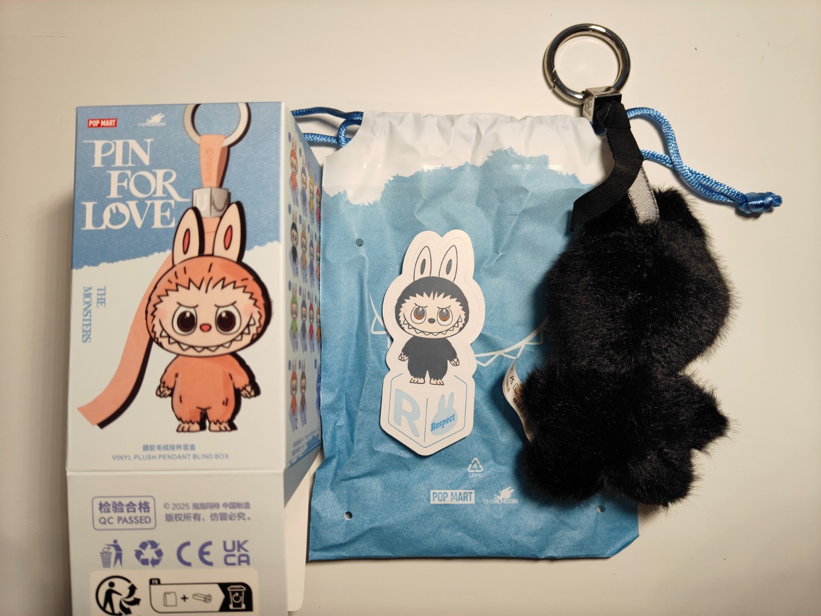 POP MART Labubu V4 The Monsters Pin For Love Alphabet Plush Pendant - Letter R