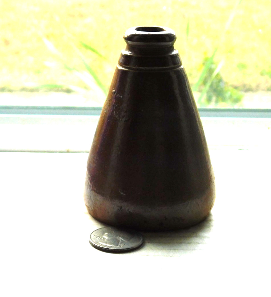STUNNING BROWN POTTERY CONE INK BOTTLE