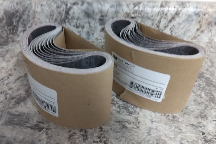 3M Trizact 69679 20 Pk 3-1/2 In x 15-1/2 In Abrasive Belt