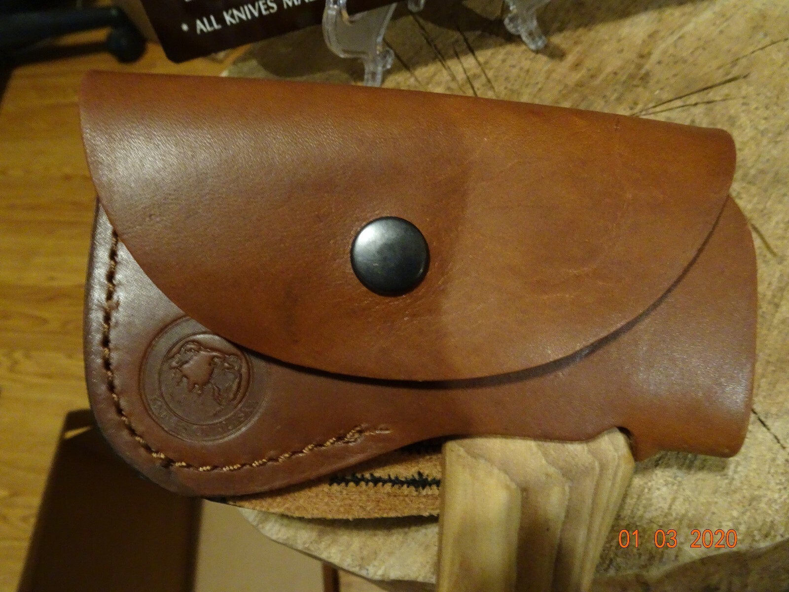 KNIVES OF ALASKA HUNTERS HATCHET WITH LEATHER BELT SHEATH MODEL 070FG A GREAT 1