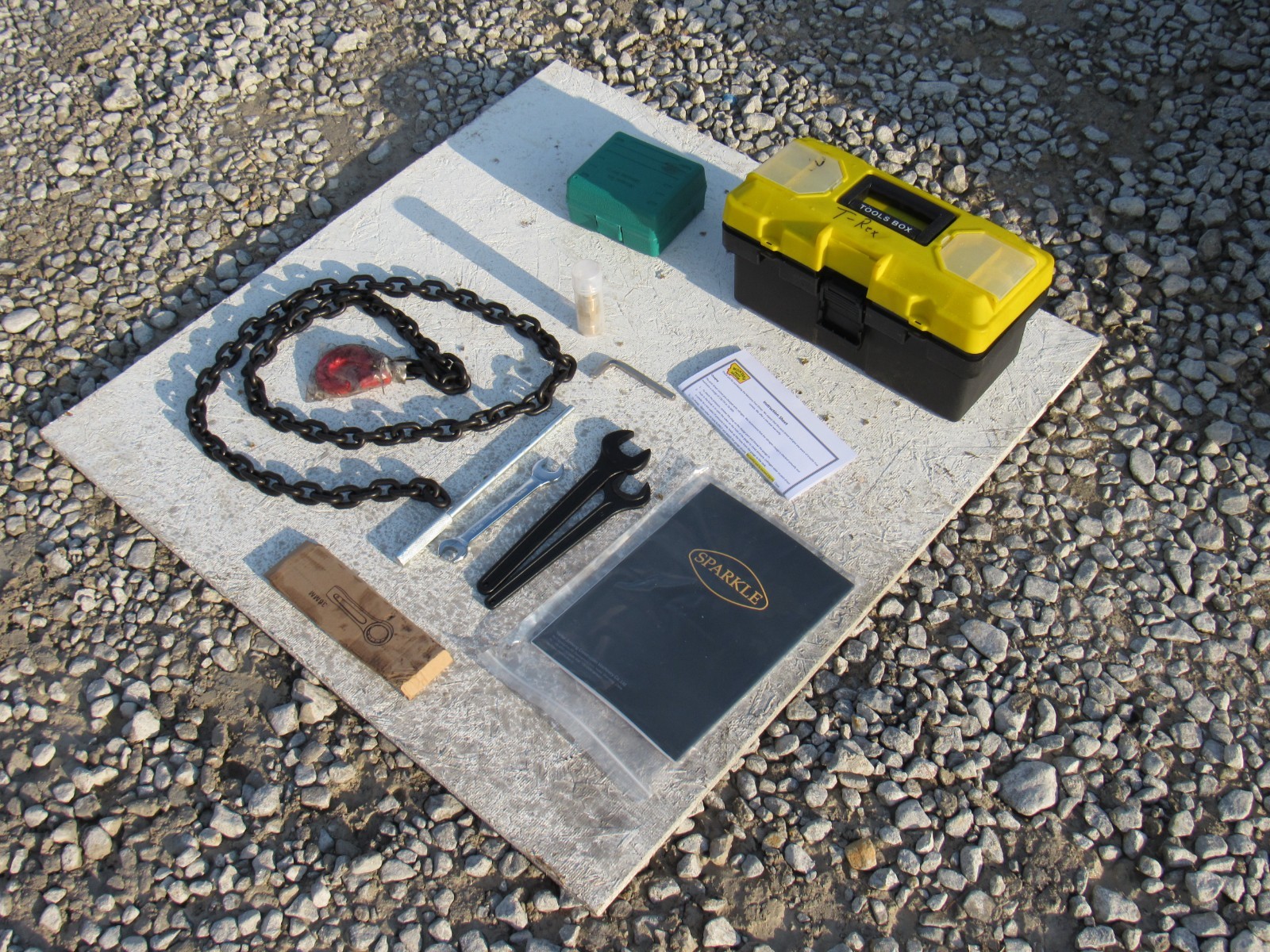 Montana 350E T-Rex T Post Oil Field Driver with Side Extension Fits Skid Steer