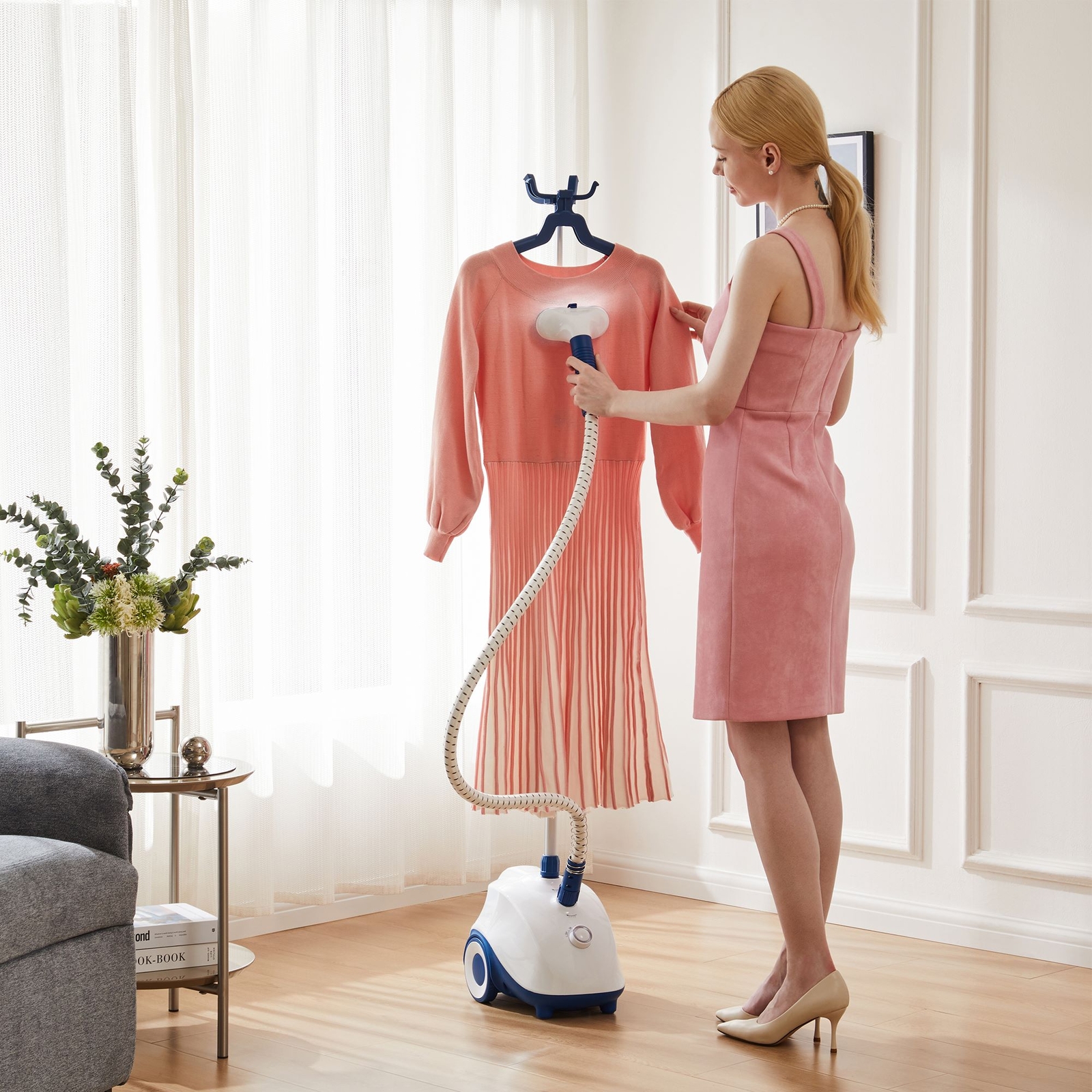 Standing Garment Steamer for Clothes Roll Wheels Wrinkle Remover Continuous