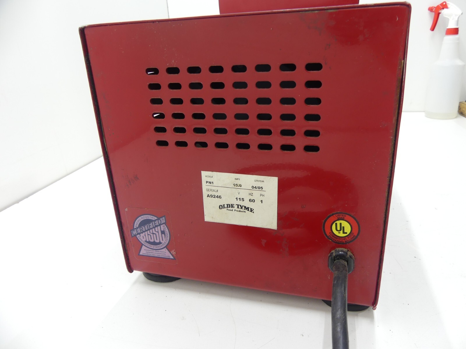 (NO HOPPER) Olde Tyme Nut Grinder A9246 115V 60HZ