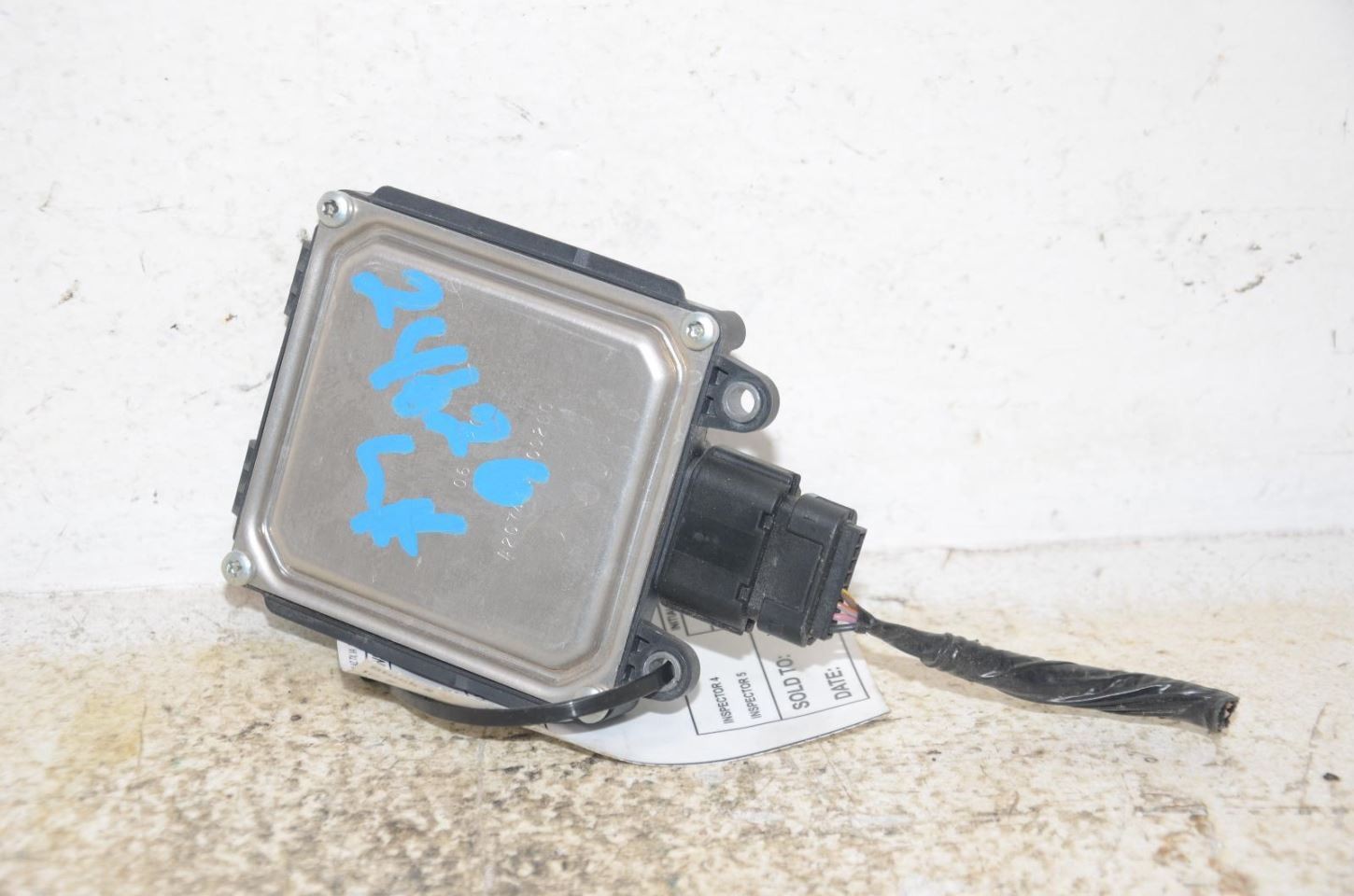 Camera/Projector Radar Unit Rear Fits 19-20 EDGE 885622