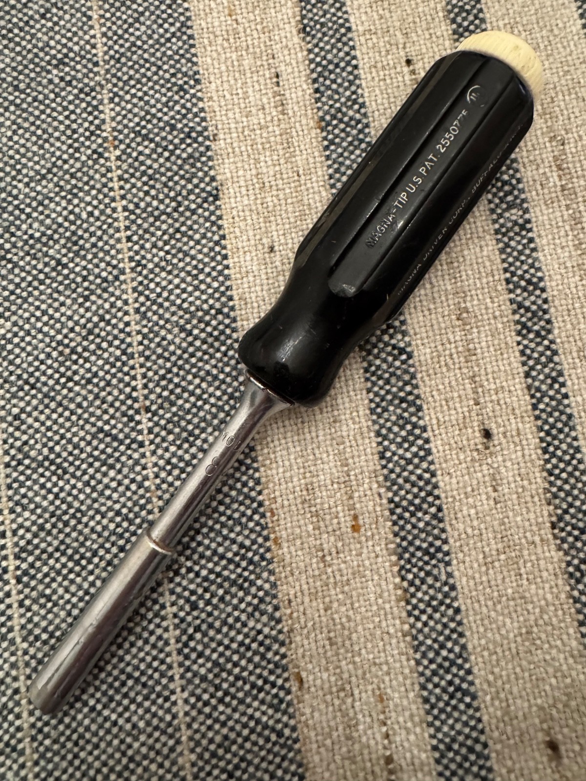 Magna-Tip Magnetic Tip Screwdriver w/ 1 Bit USA Made Vintage