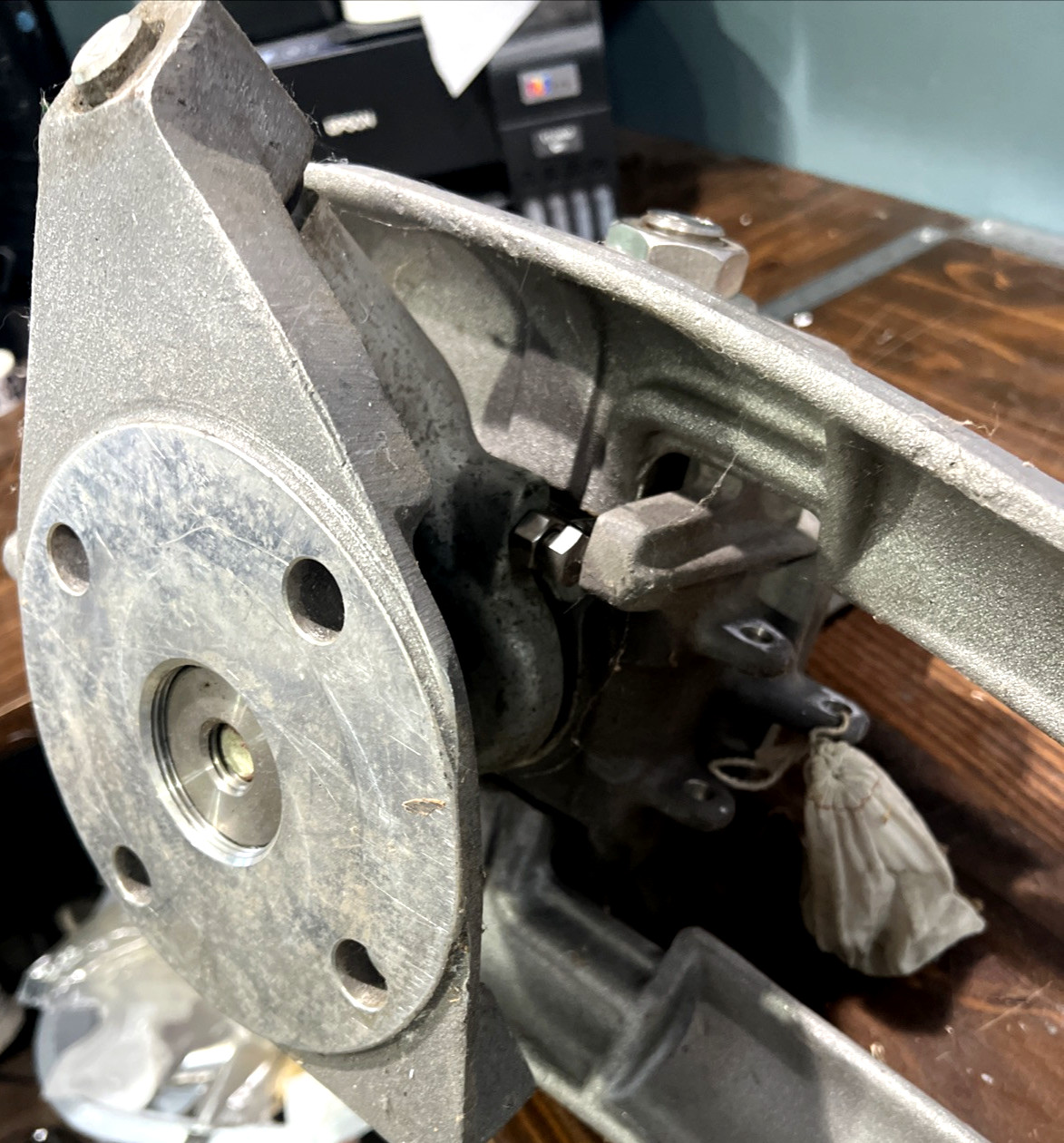 00122092 76446 021T2 Bracket 76449