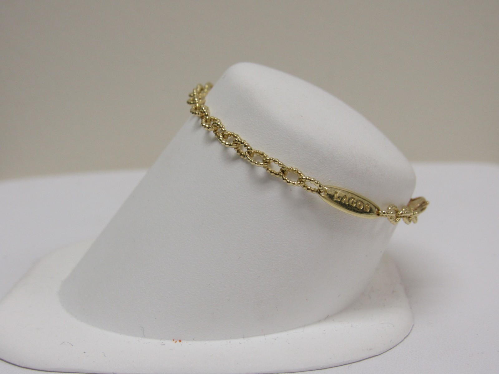 Designer LAGOS 18K Caviar Gold Petite Fluted Oval Link Bracelet